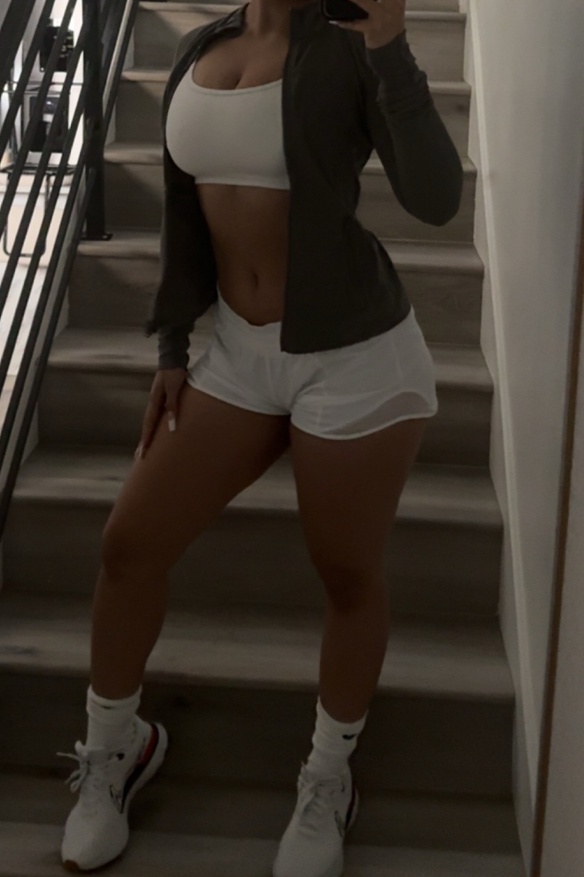 running outfit🤌🏻🤍 