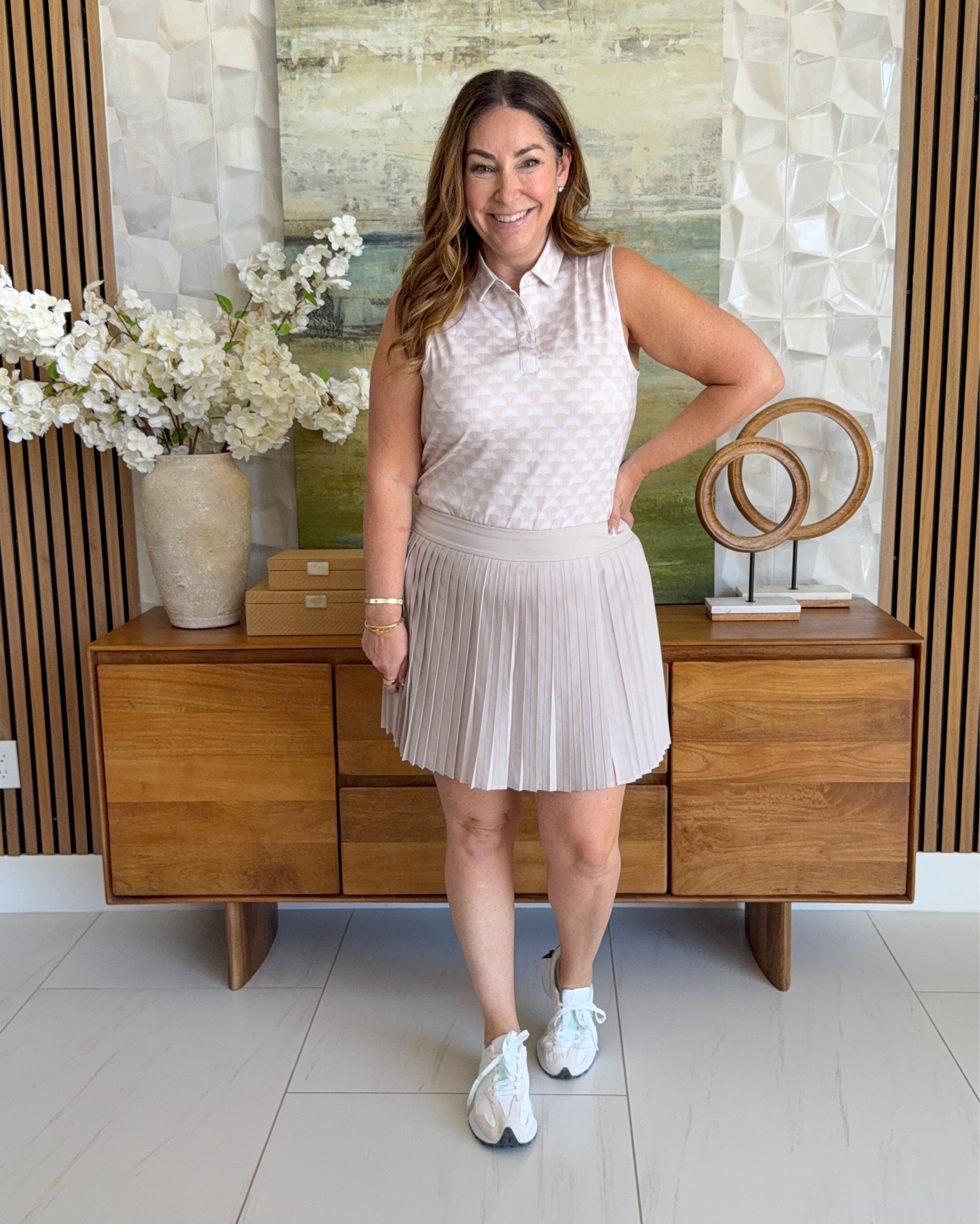 This neutral set from Bad Birdie is perfect for a day on the course.  I LOVE the double down skort because the slit makes it easy to move and has a easy to access pocket in the built in biker shorts! 
📏 Wearing L in both

#LTKSeasonal #LTKActive #LTKMidsize