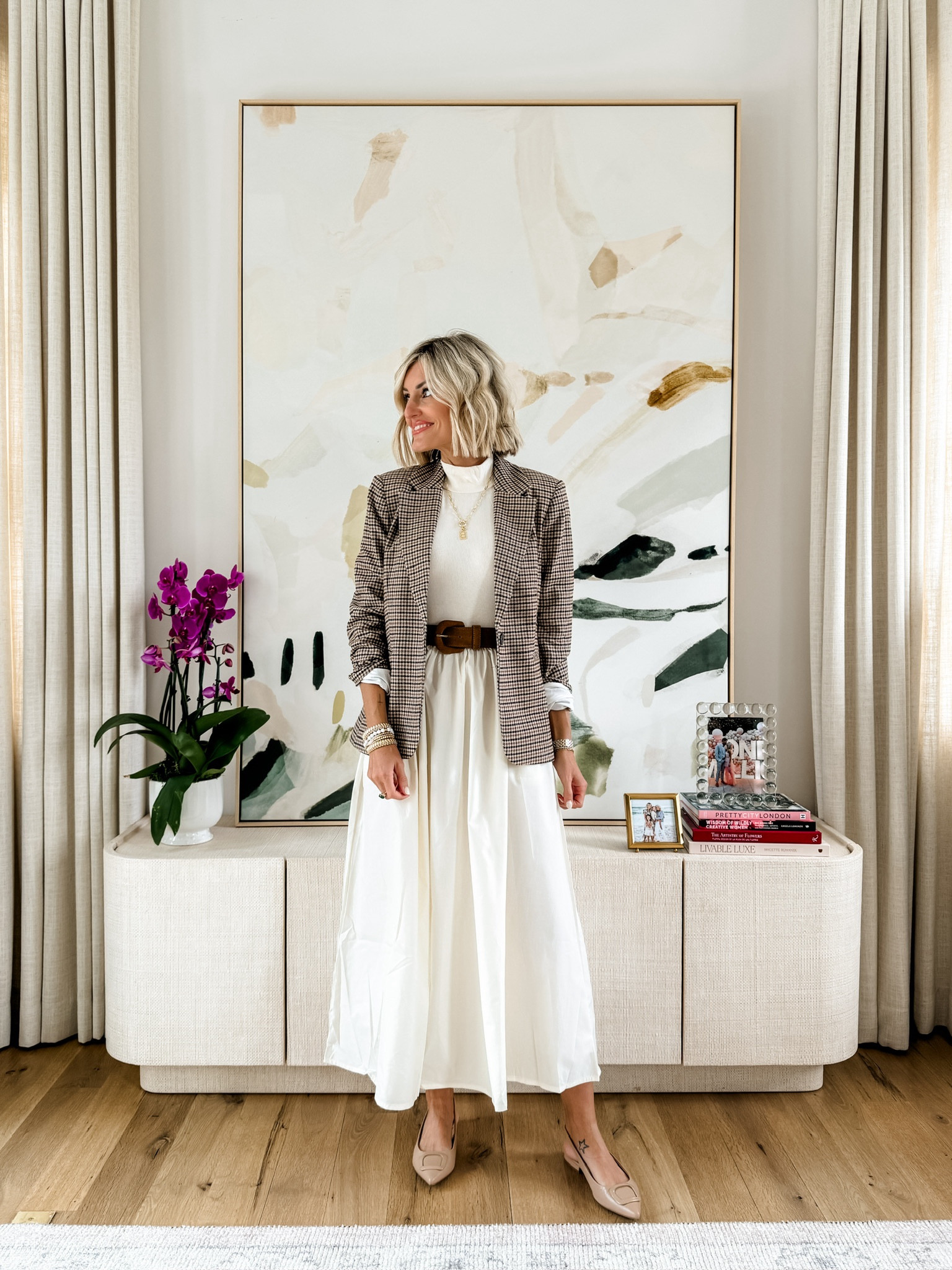 This look is so classic! Love this for the fall! Wearing size small in the dress & extra small! 

Loverly Grey, Amazon finds, Walmart finds, affordable workwear, workwear, work outfit, teacher outfit, work finds, blazer, midi dress

#LTKWorkwear #LTKSeasonal #LTKStyleTip