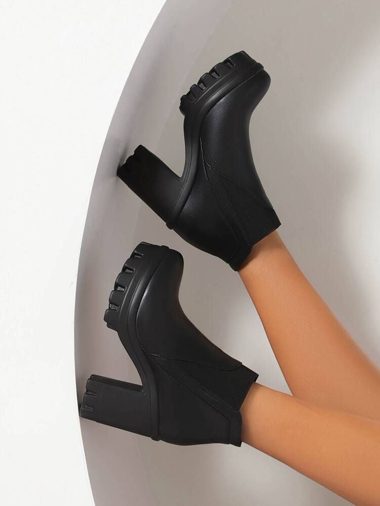 Minimalist Platform Chunky Heeled Slip On Sock Boots | SHEIN