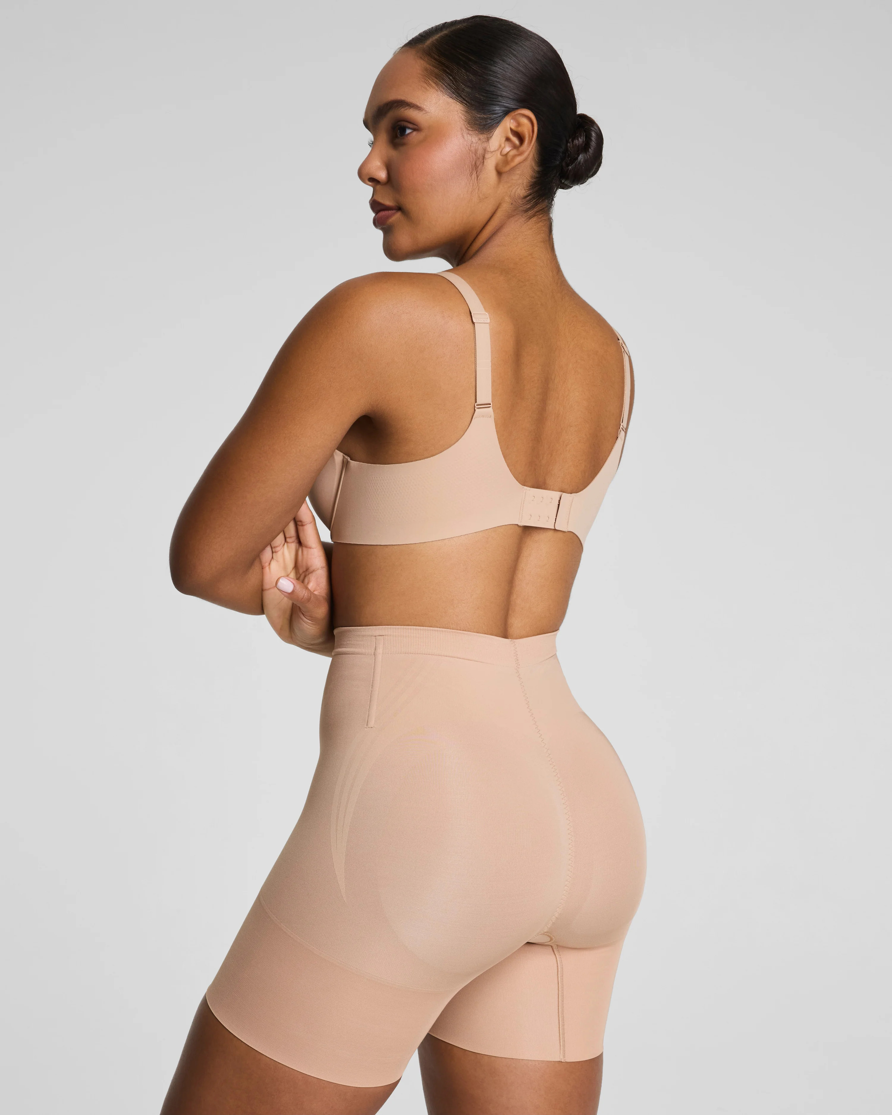 SPANXsculpt™ GoFigureMid-Thigh Short | Spanx