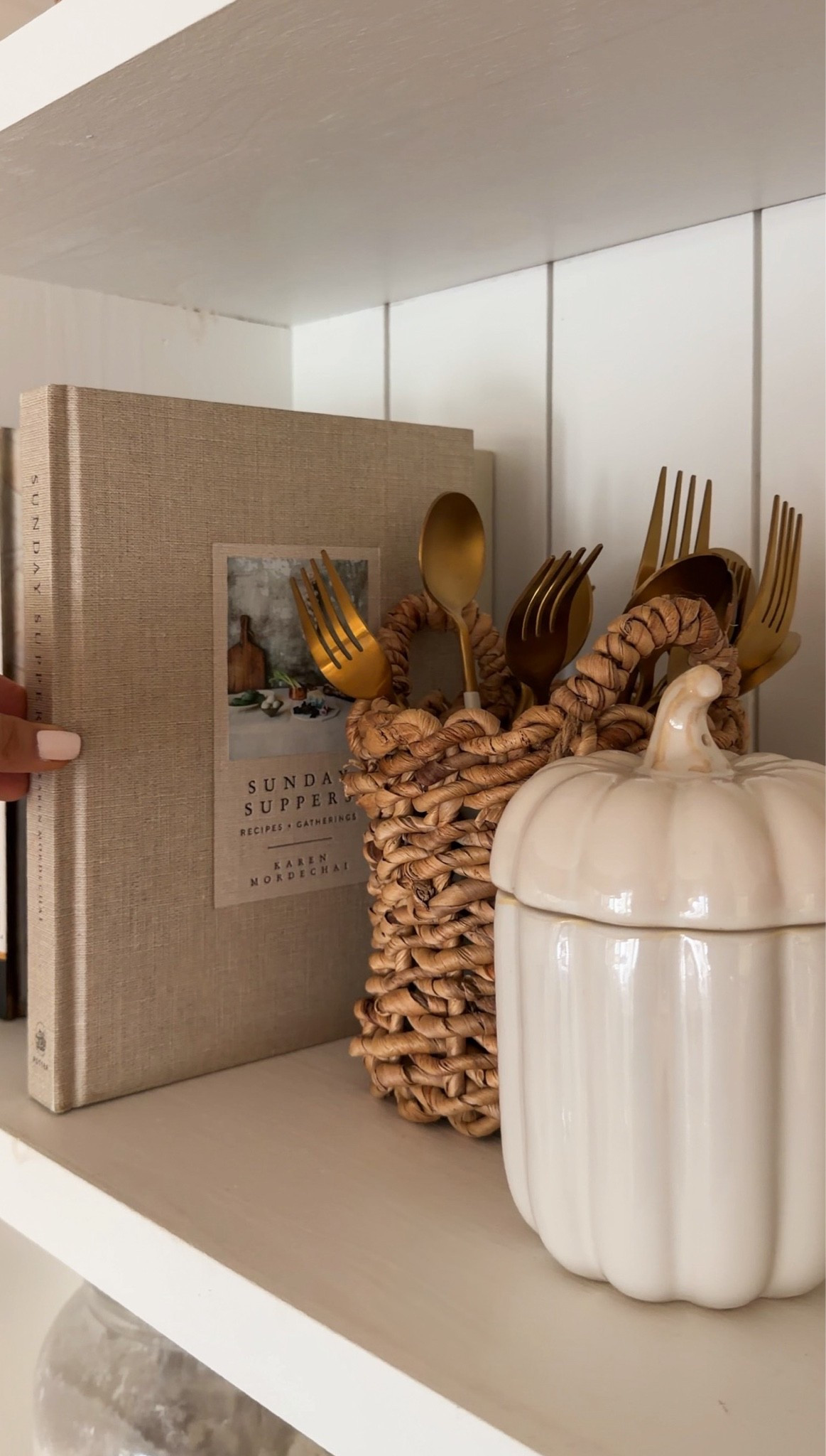 One of my favorite books is on sale 🍂

#LTKSeasonal #LTKHome