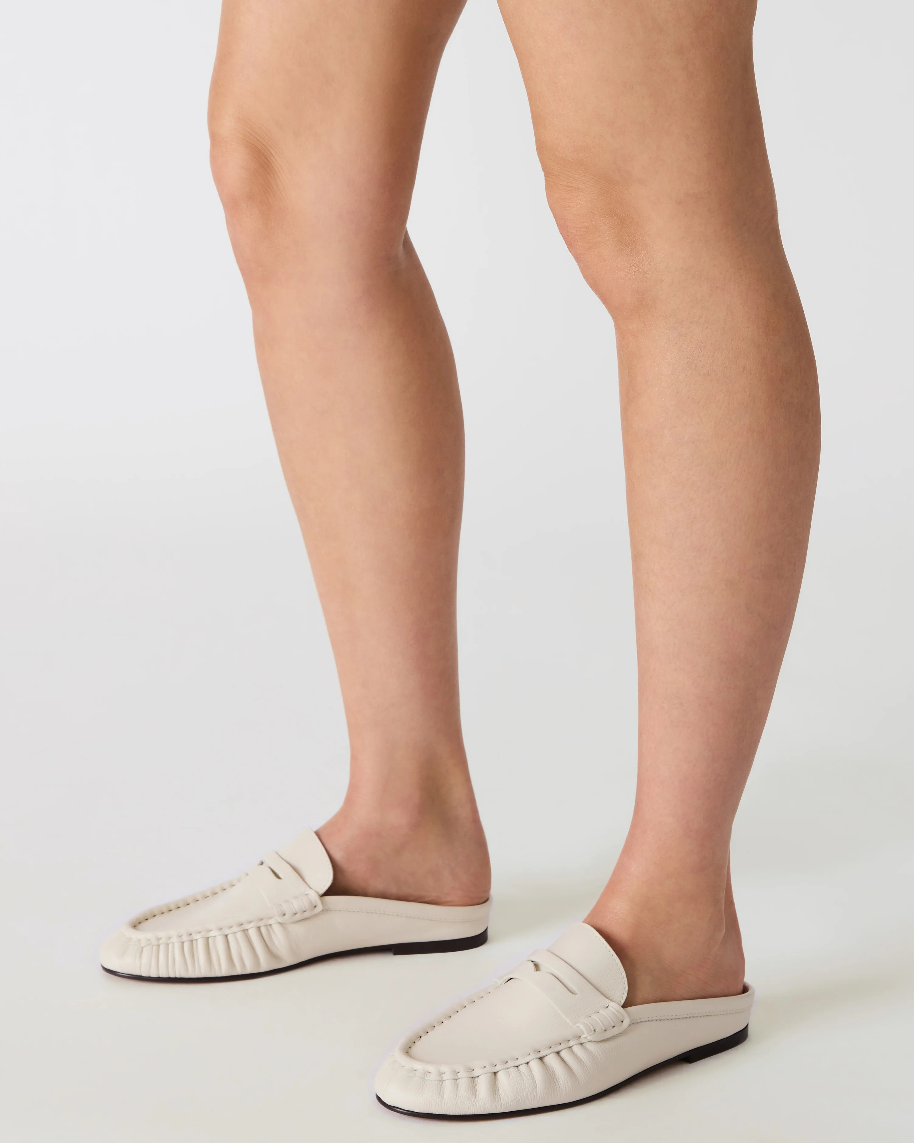 RAFE White Leather Slip-On Mule Women's Flat | Steve Madden (US)