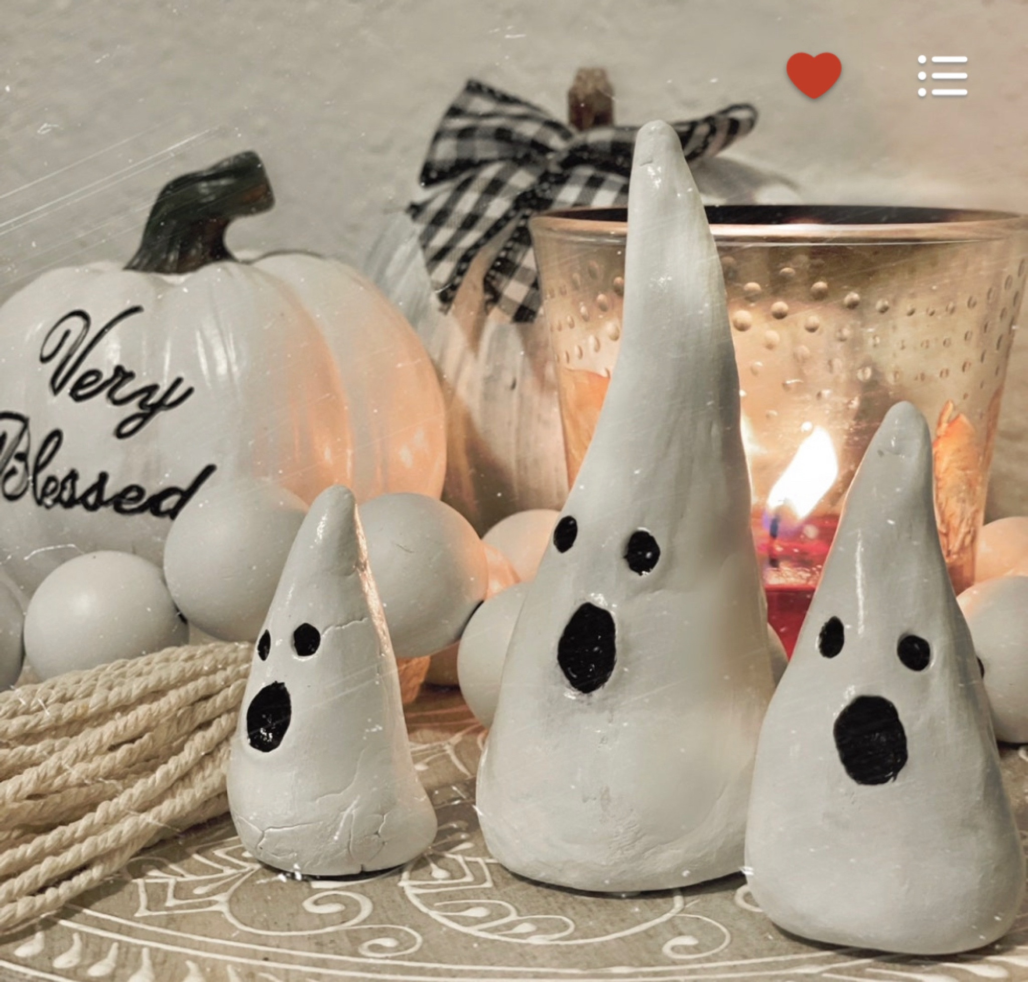 Just ordered these adorable ceramic ghosts on Etsy! So cute! Only $21 for the set! #halloweendecor #handmade #halloween #falldecor

#LTKhome #LTKHalloween #LTKunder50