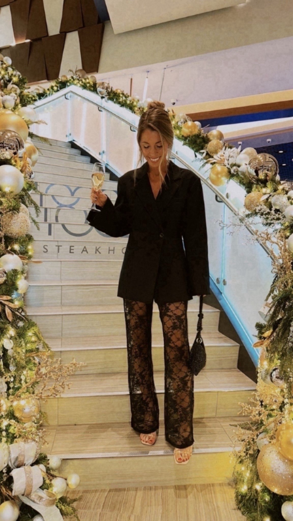 Linking similar lace pants and black blazer for this date night outift!


#LTKootd #LTKSeasonal #LTKFindsUnder100