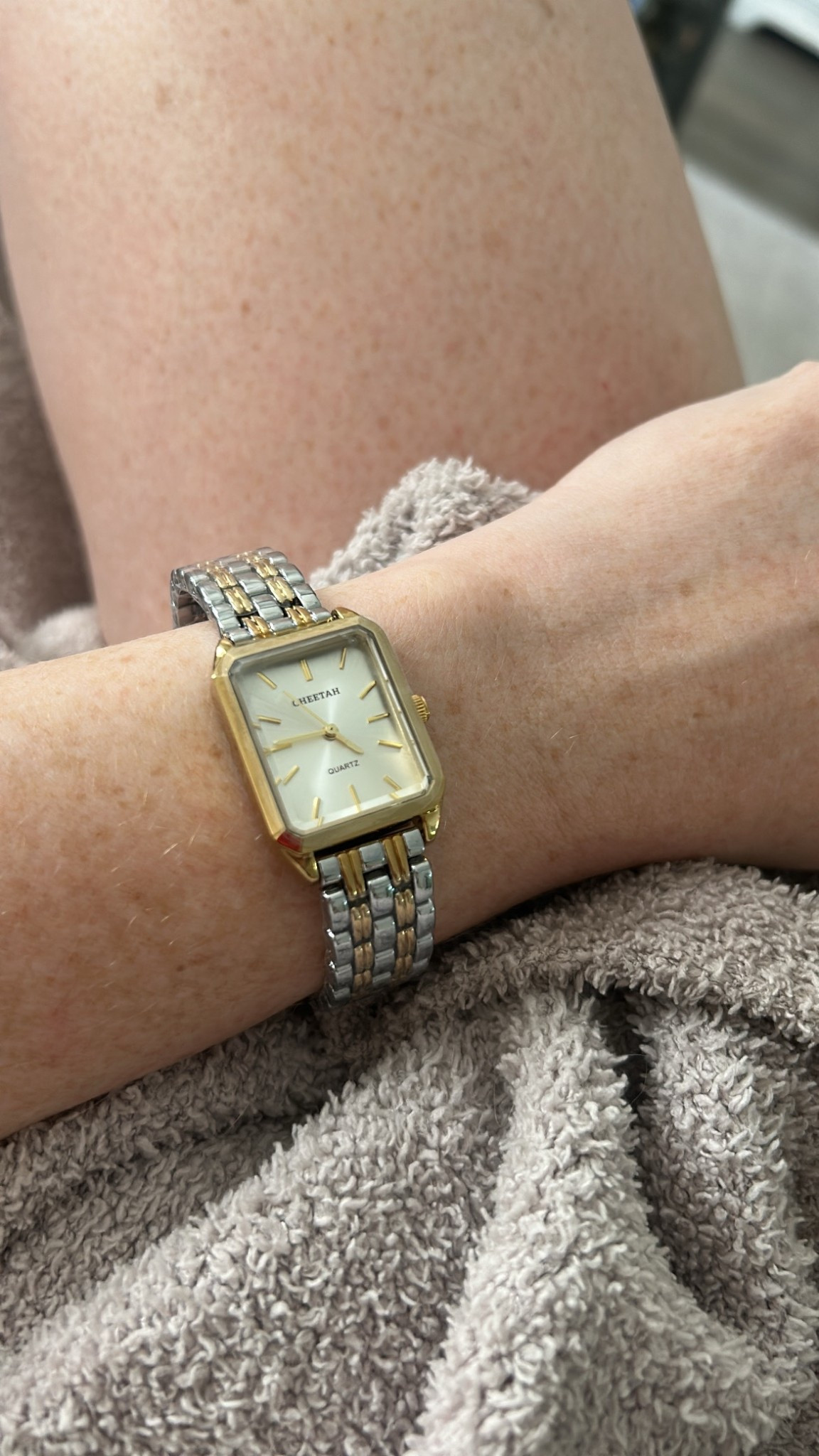 Great two tone watch 

#LTKootd #LTKselfcare #LTKMothersDay