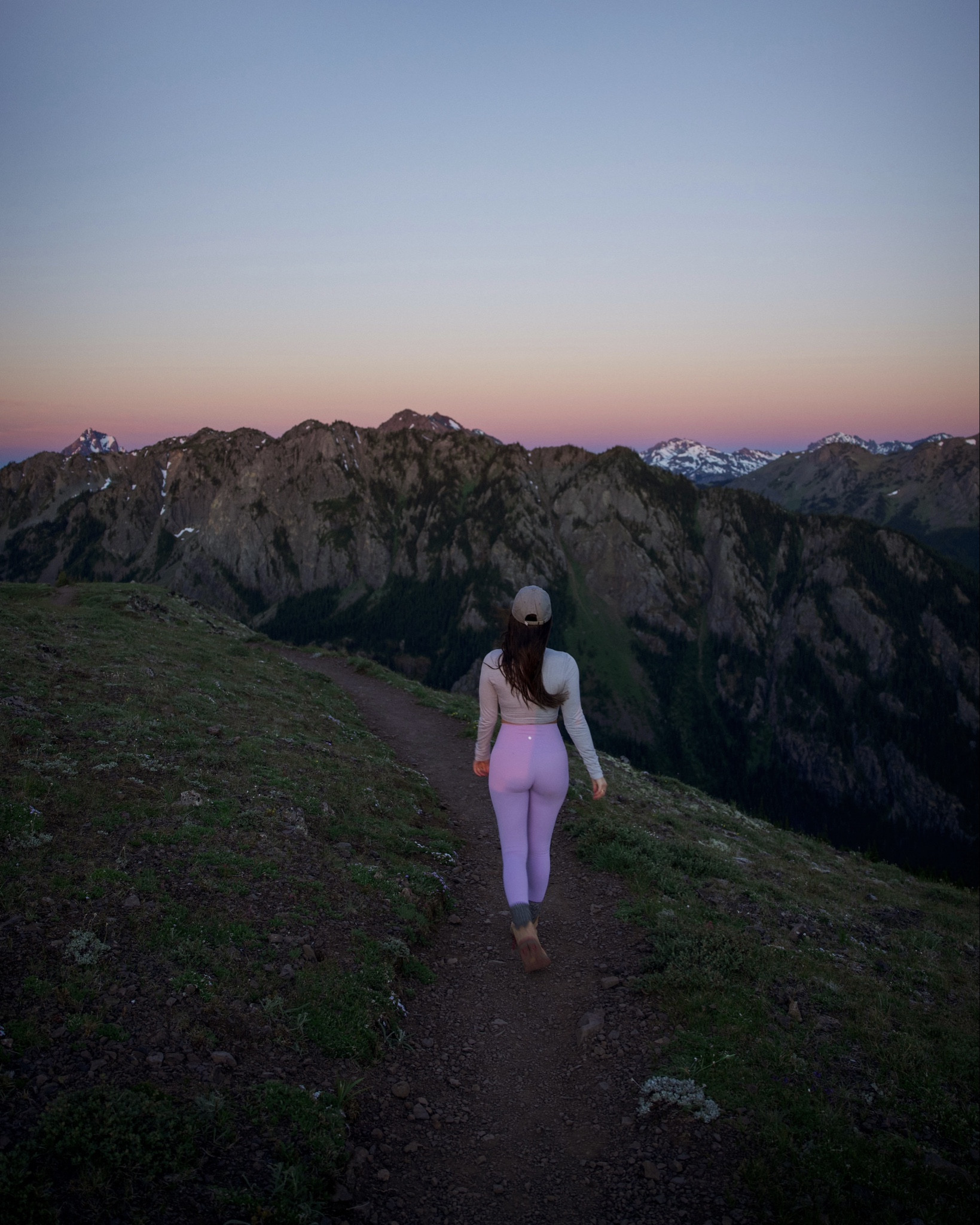 Outfit for a sunrise in the mountains of Washington 💜

The leggings are linked. Exact leggings but I think the purple is just sold out atm. I love these leggings! They feel the same buttery-ness as the Lululemon Align style (IYKYK🤌🏼) — I literally can’t tell the difference (a true dupe!) & easier on the wallet 😜 I have multiple colors and would recommend over & over again! 🙌🏼

I get an XS in the leggings
The top I got size S (on sale right now!!)

#LTKFindsUnder50 #LTKActive #LTKTravel