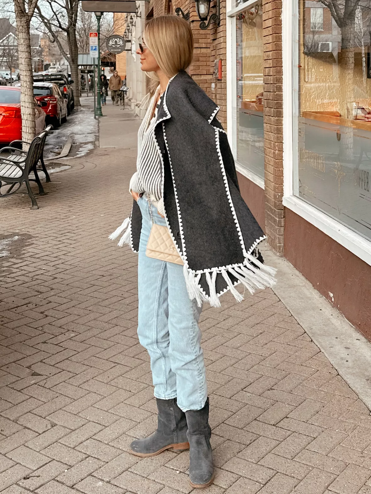 FWRD Renew Chanel Matelasse Chain Shoulder Bag in Burgundy