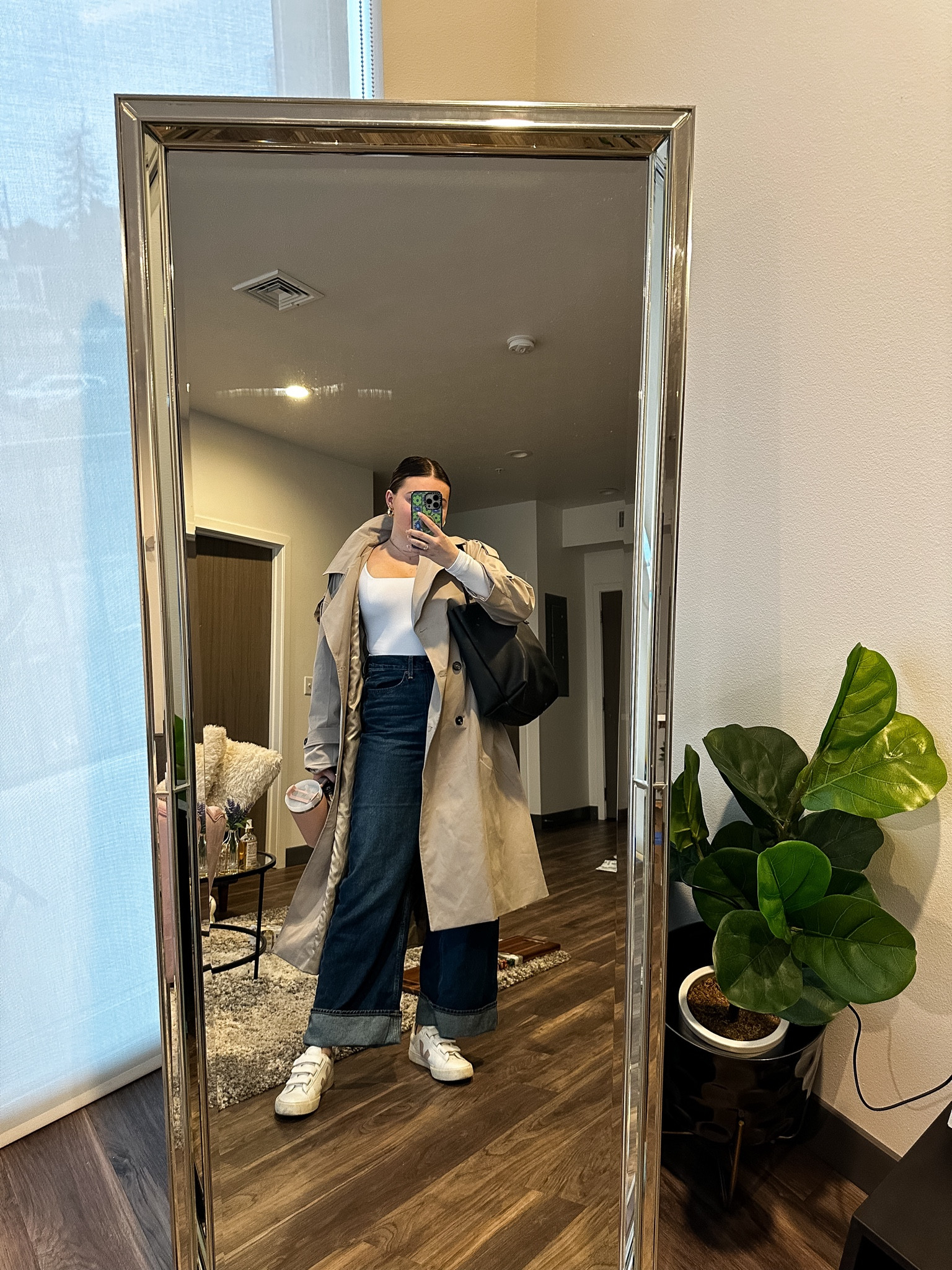 Business casual outfit idea! Featuring my new favorite jeans from Old Navy!

I’m wearing a M bodysuit, L coat, size 31 jeans and size 9 sneakers 

#LTKworkwear #LTKfindsunder100 #LTKmidsize