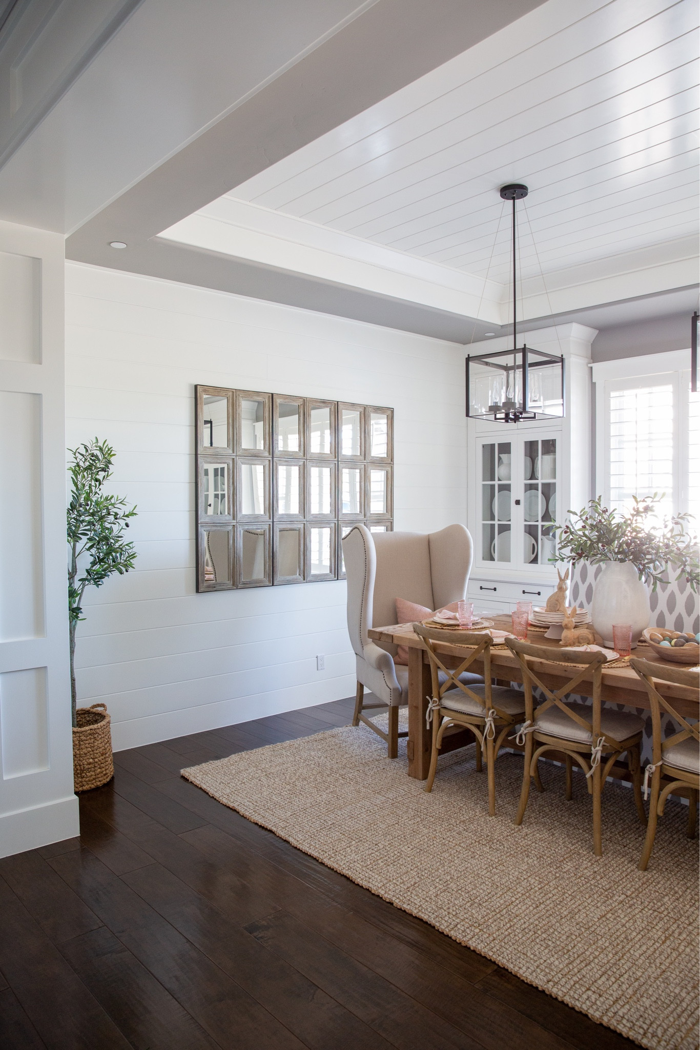 Spring table! 🌸💗 Formal dining room. 

#LTKstyletip #LTKSeasonal #LTKhome