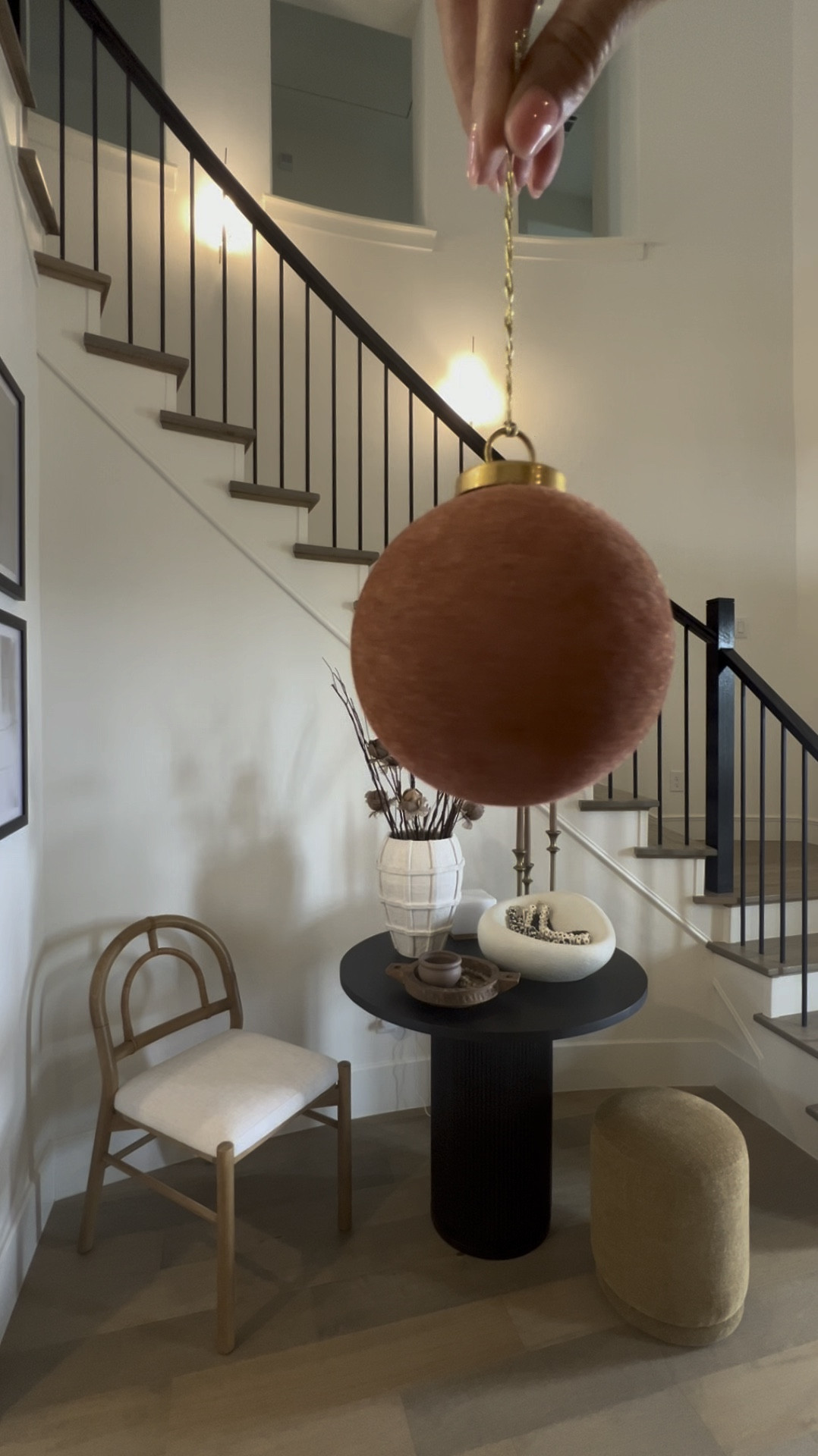 Let’s do a warm, neutral Christmas decor haul from West Elm! #christmasdecor #neutralchristmas

#LTKVideo #LTKHome #LTKHoliday