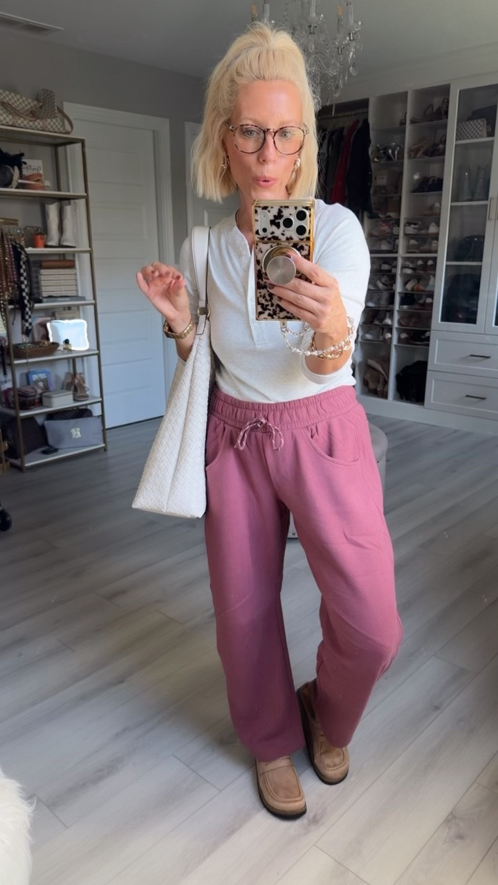 Top small
Pants small
Shoes TTS - size up if between sizes