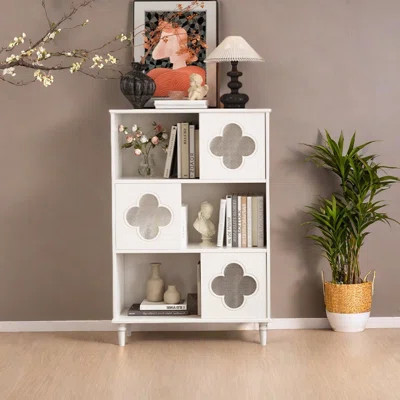 Dee | Wayfair North America