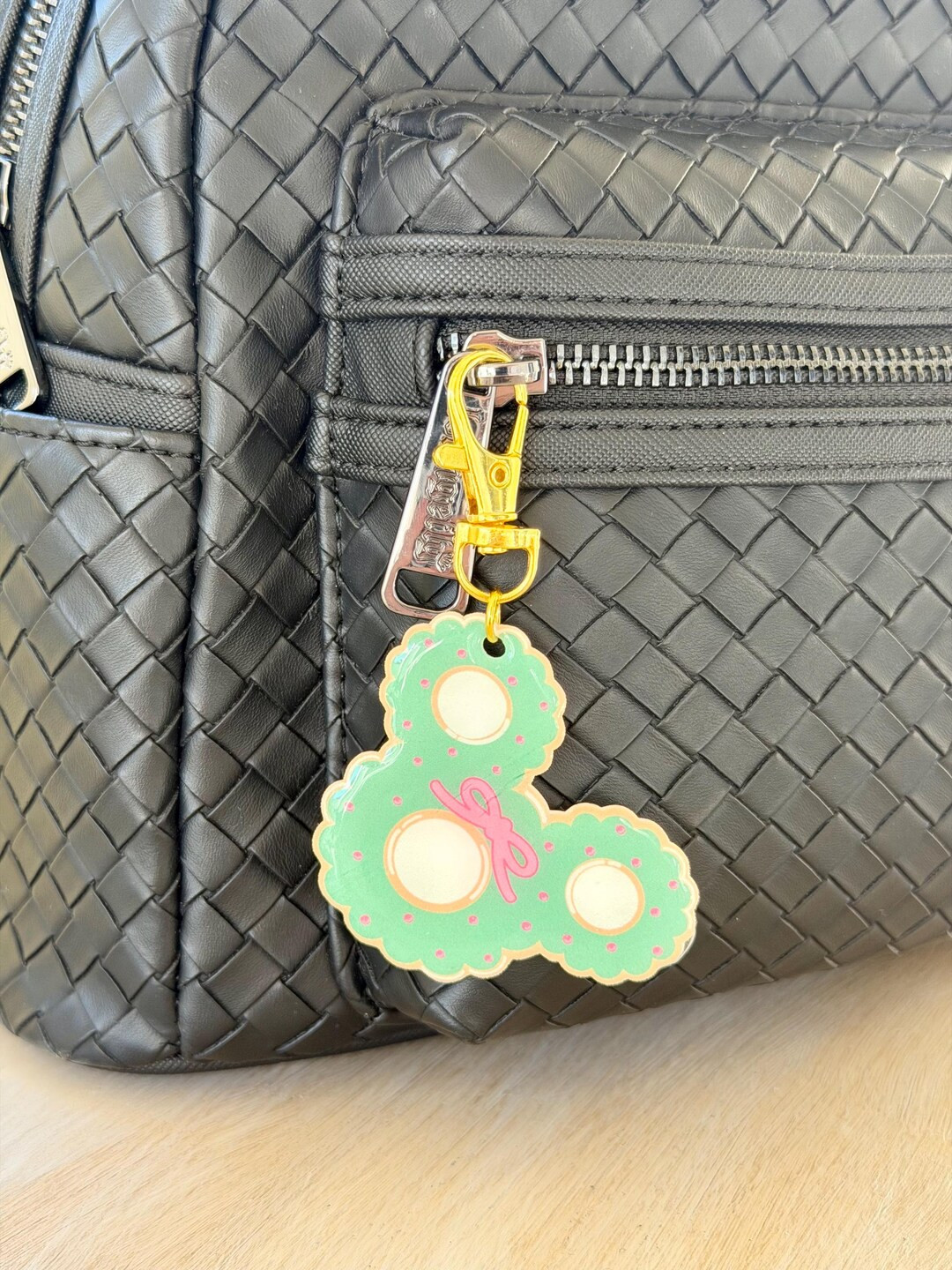 Bag Charm Pink Bow Mouse Christmas Wreath: Disney Christmas, Pink Coquette Bow, Handmade - Etsy | Etsy (US)