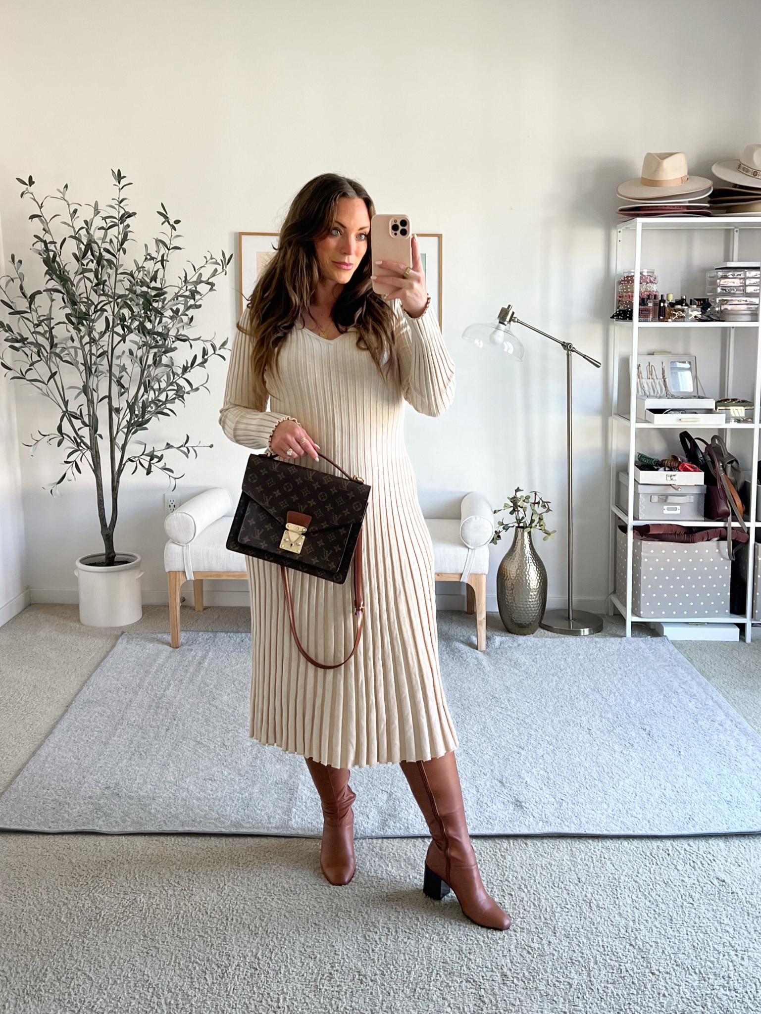 The prettiest midi dress that can be styled so many different ways!

Wearing a medium! 

#LTKSeasonal #LTKMidsize #LTKWorkwear