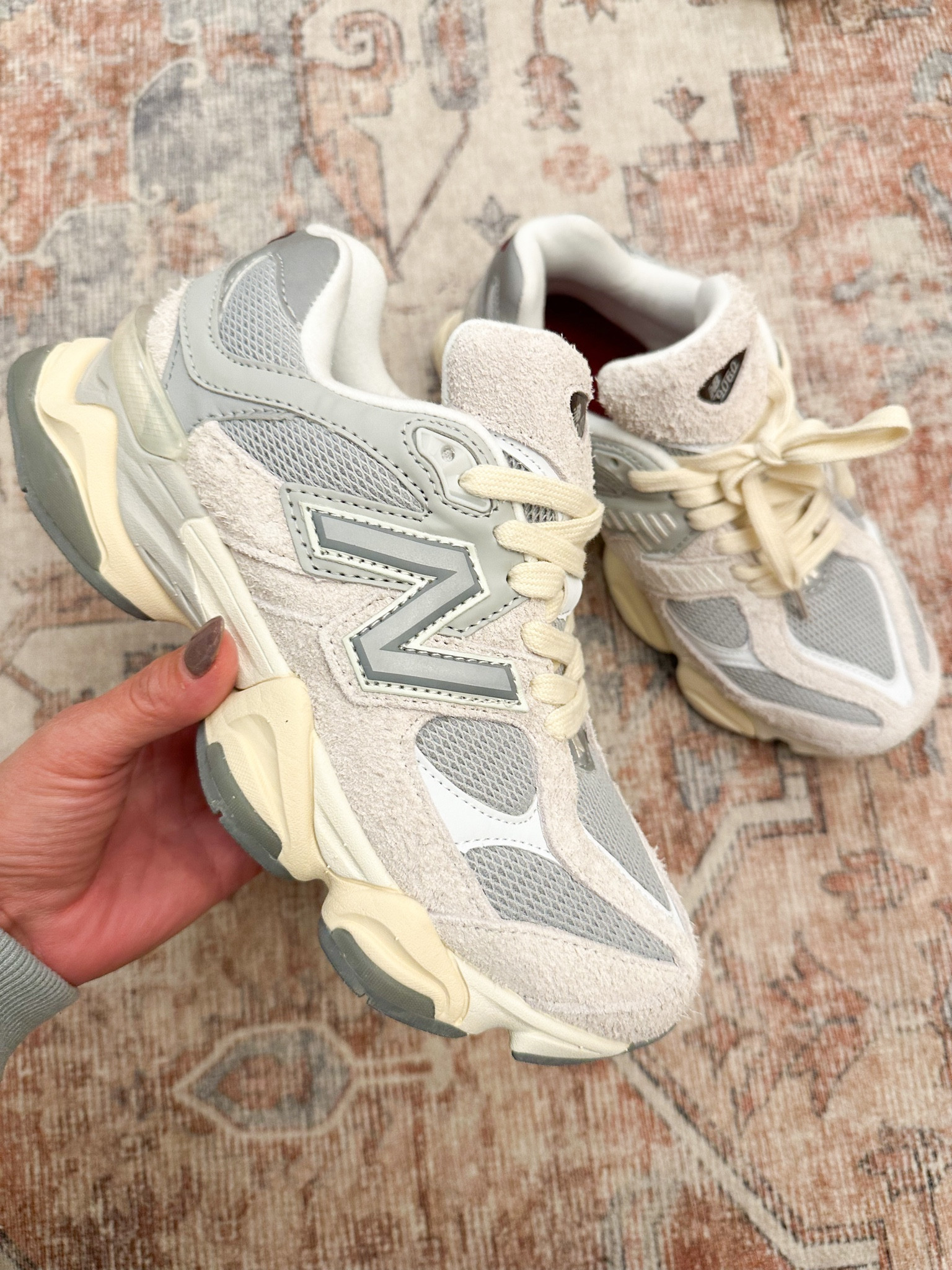 I need every color! 🩶 #newbalance #newbalanceshoes #sneakers #shoeaddict

#LTKGiftGuide #LTKshoecrush #LTKstyletip