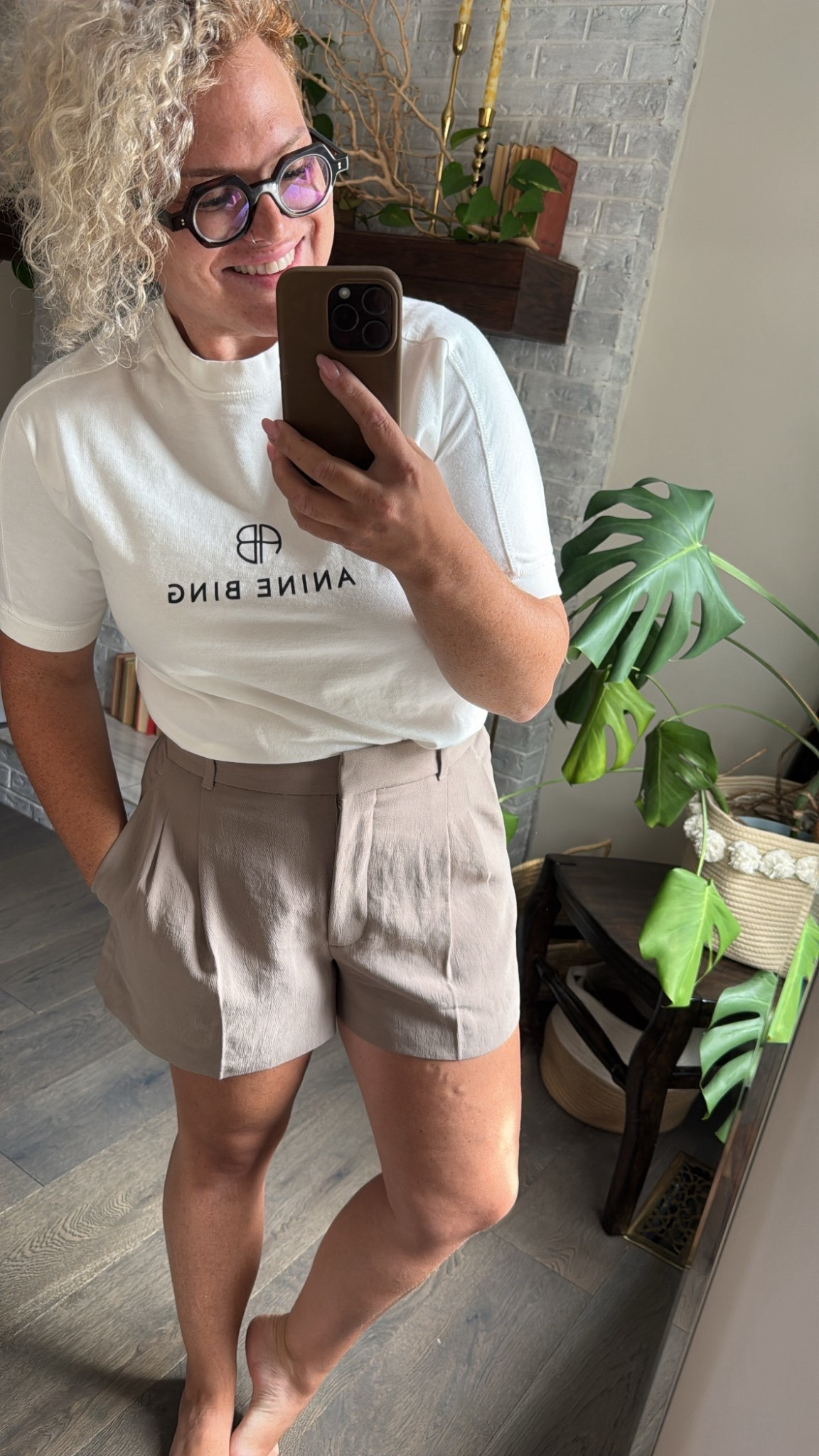 Cutie little outfit for our trip. 

Shorts fit smallllllllll. Tried my regular size but needed to size a few sizes up, wearing a 10 

Sized down in the short to an XSmall just for a more fitted fit. 

#LTKcanada #LTKsummer #LTKcurves