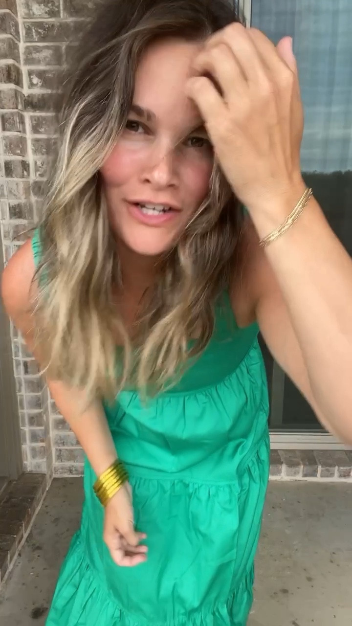 Linked in my stories and bio. The prettiest and most flattering fit on this Walmart dress. I went down to a xsmall and the fit is great 💕
.
#walmart #walmartfinds #walmartfashion #dresses #maxidress #womensdress #summerdress #summerdresses #momstyle

#LTKFind #LTKsalealert #LTKstyletip