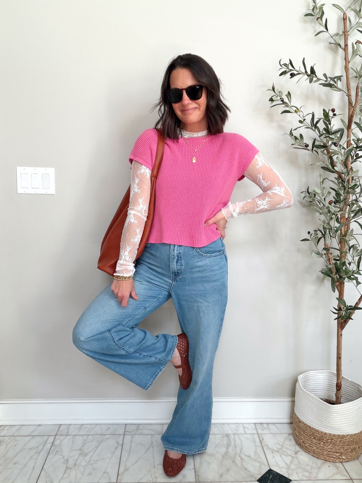 Spring outfit idea! Wearing a small or 2 in everything!



#LTKSeasonal #LTKOver40 #LTKootd