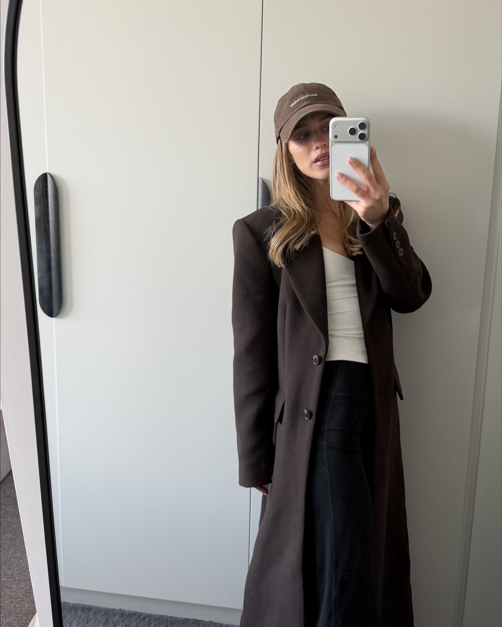 Choc brown coat of my dreams 

Wearing an XS for reference 

#LTKpetite #LTKaustralia #LTKworkwear
