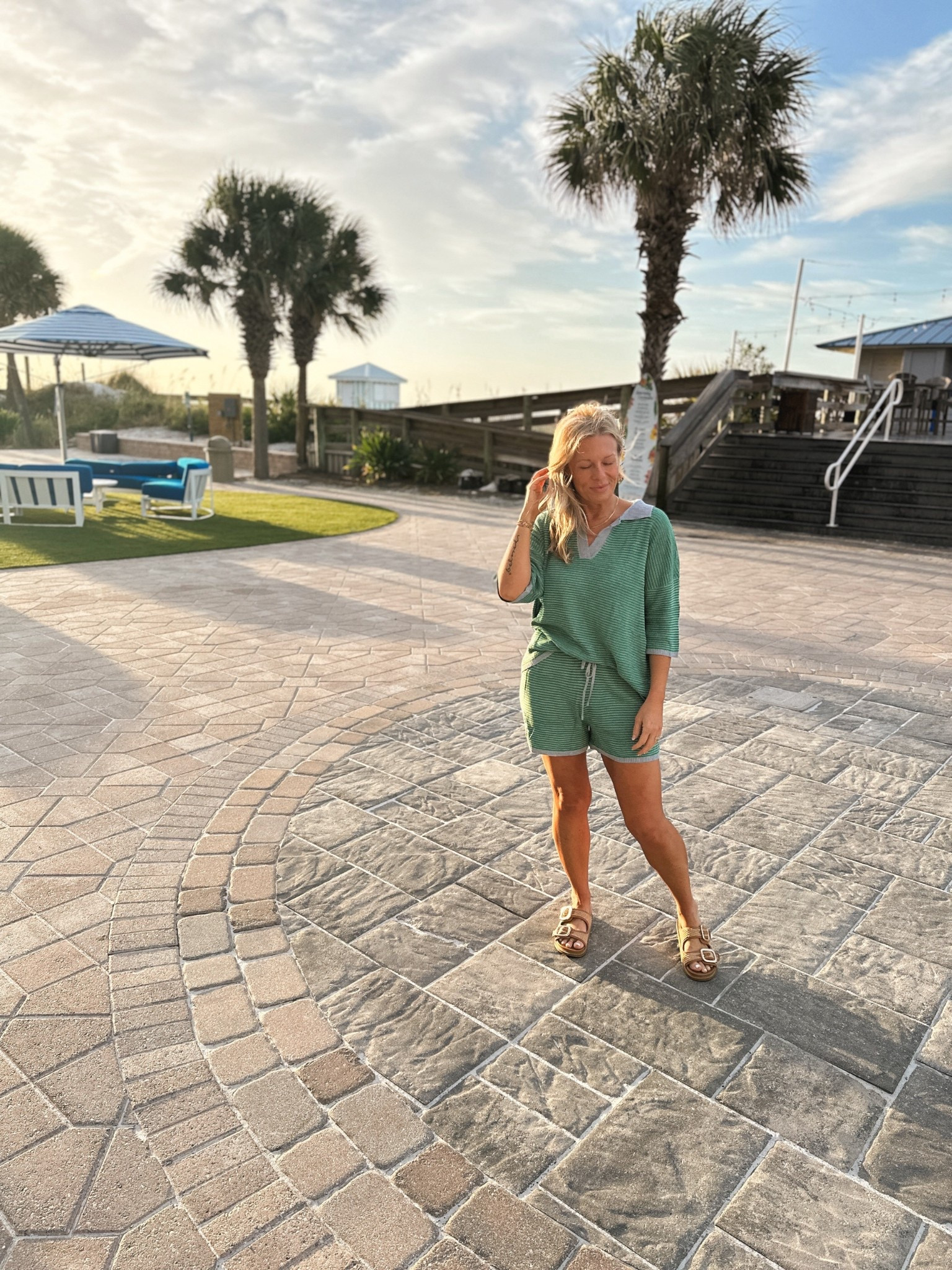 This set is so good! And comfy 🤩

#LTKActive #LTKSaleAlert #LTKStyleTip