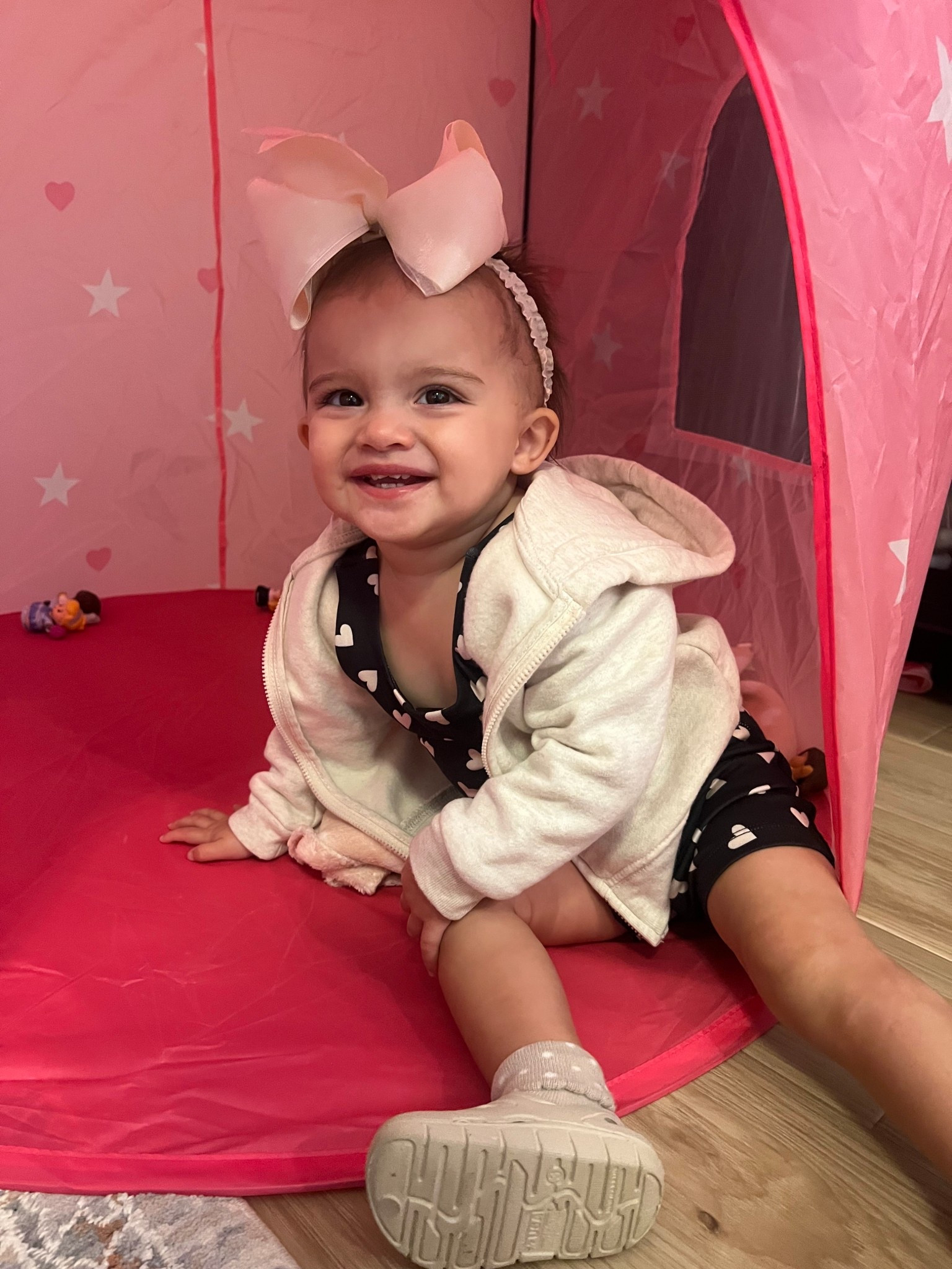 gymnastics outfit, toddler play outfit

my daughter is 15 months and wearing size 2-3yr (it is a little big up top but it works for gymnastics) usually wears 12-18 months

#LTKKids #LTKBaby #LTKFindsUnder50