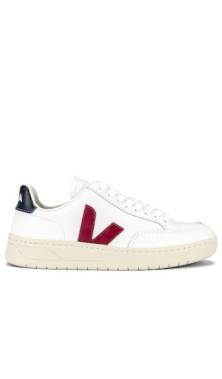 Veja V-12 in White. - size 35 | Revolve Clothing (Global)