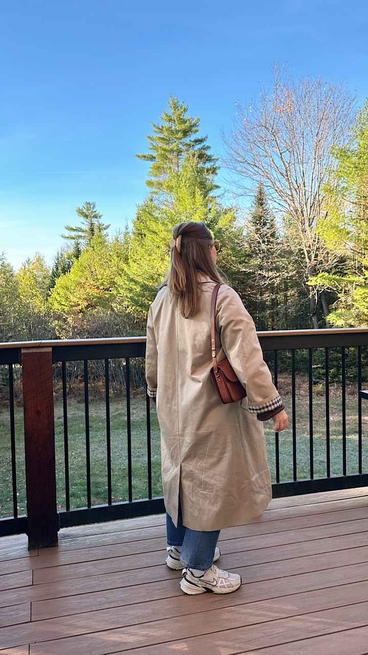 Cozy fall ootd 🍂 sweater runs oversized, wearing a medium! 

#LTKShoeCrush #LTKSeasonal #LTKStyleTip