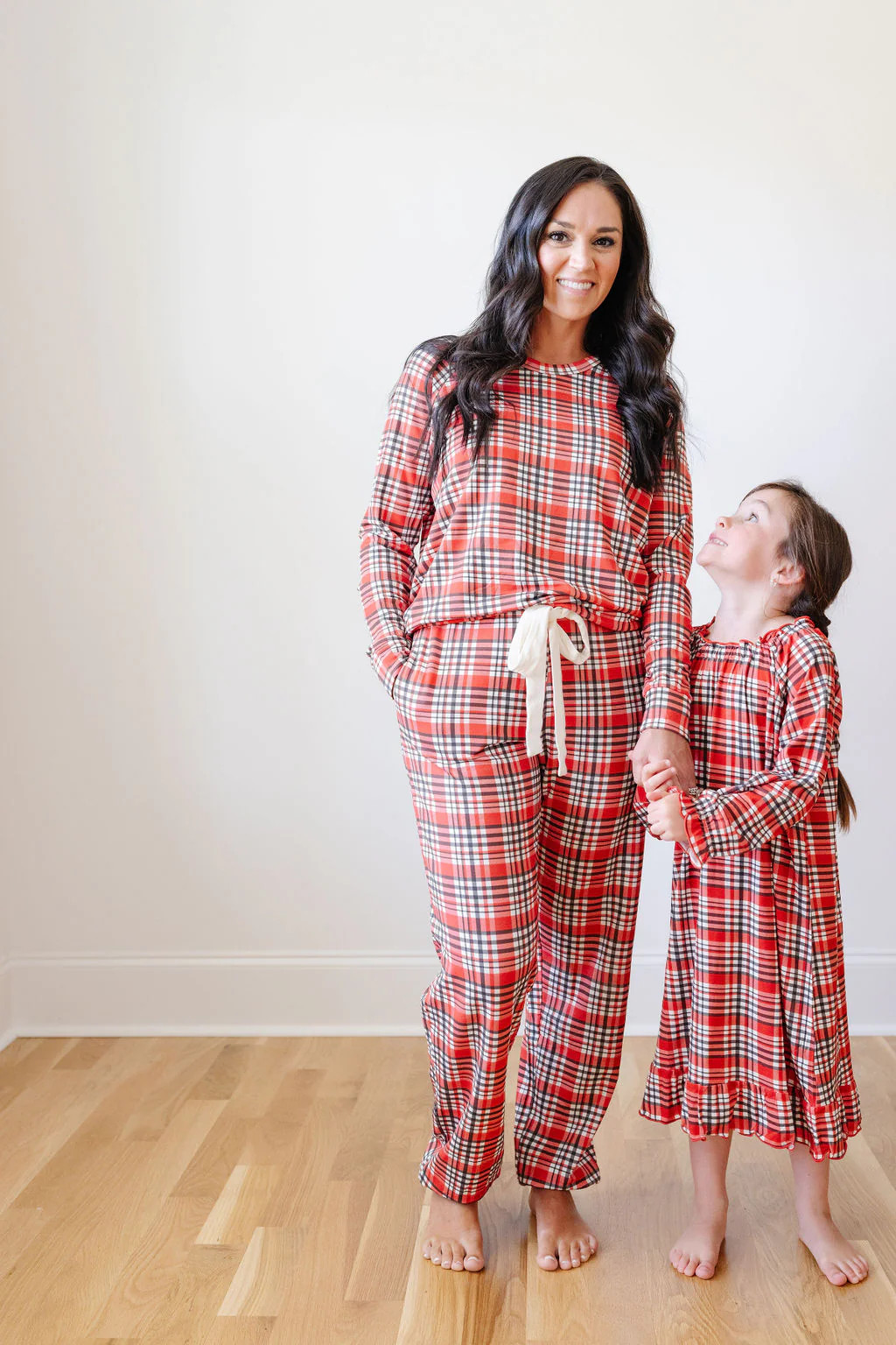 *PREORDER* Women's Lounge Set in Tartan | Plain Jane