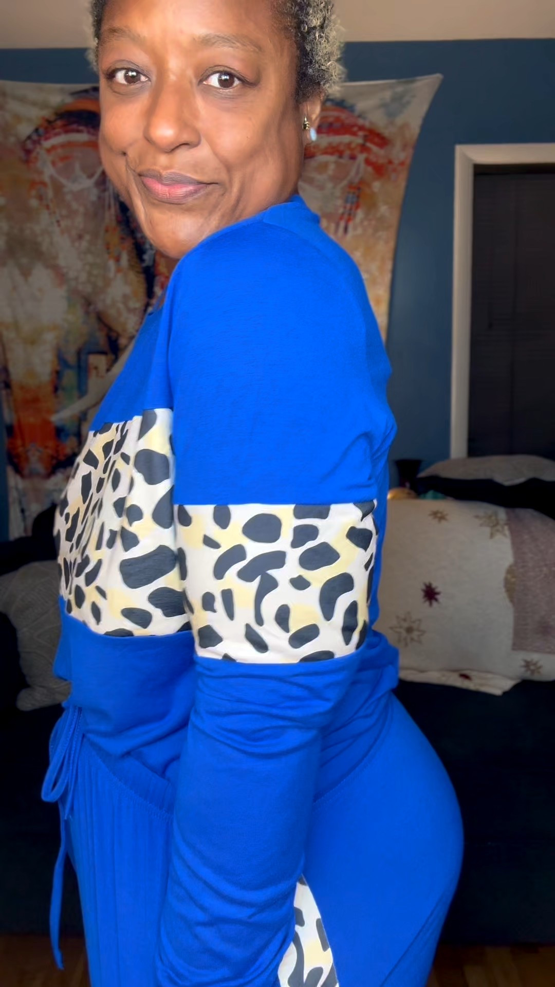 This two-piece set is hands-down my favorite winter look. 💙🐆 The bold blue with leopard print is chic, flattering, and so comfortable it feels like loungewear. The drawstring pants give stretch + forgiveness (perfect if your size is in-between), and the matching leopard tote pulls it all together with total designer vibes. Stylish, cozy, and flattering for every body.

#LTKFindsUnder50 #LTKSeasonal #LTKMidsize