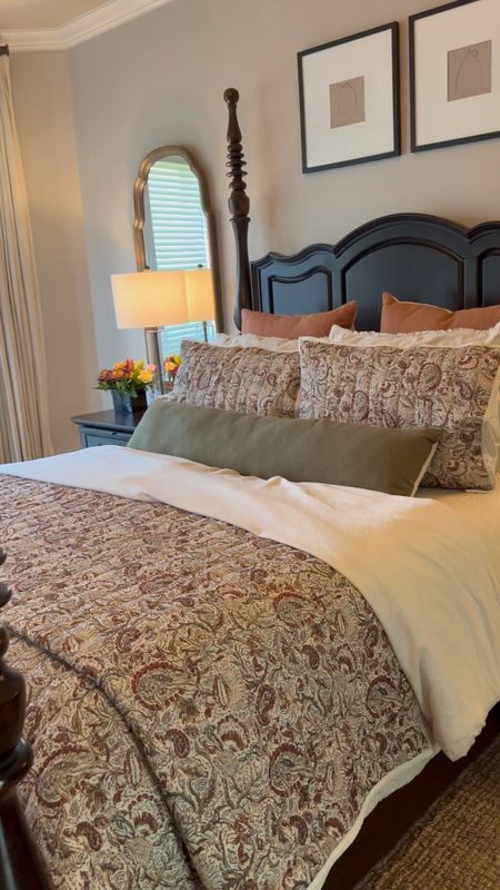 New fall bedding! Quilt is threshold and Comforter is Casaluna by target in NATURAL! Perfect coordinating shades😍. Throw pillows are old and no longer sold 👎🏻

#LTKSeasonal #LTKHoliday #LTKhome