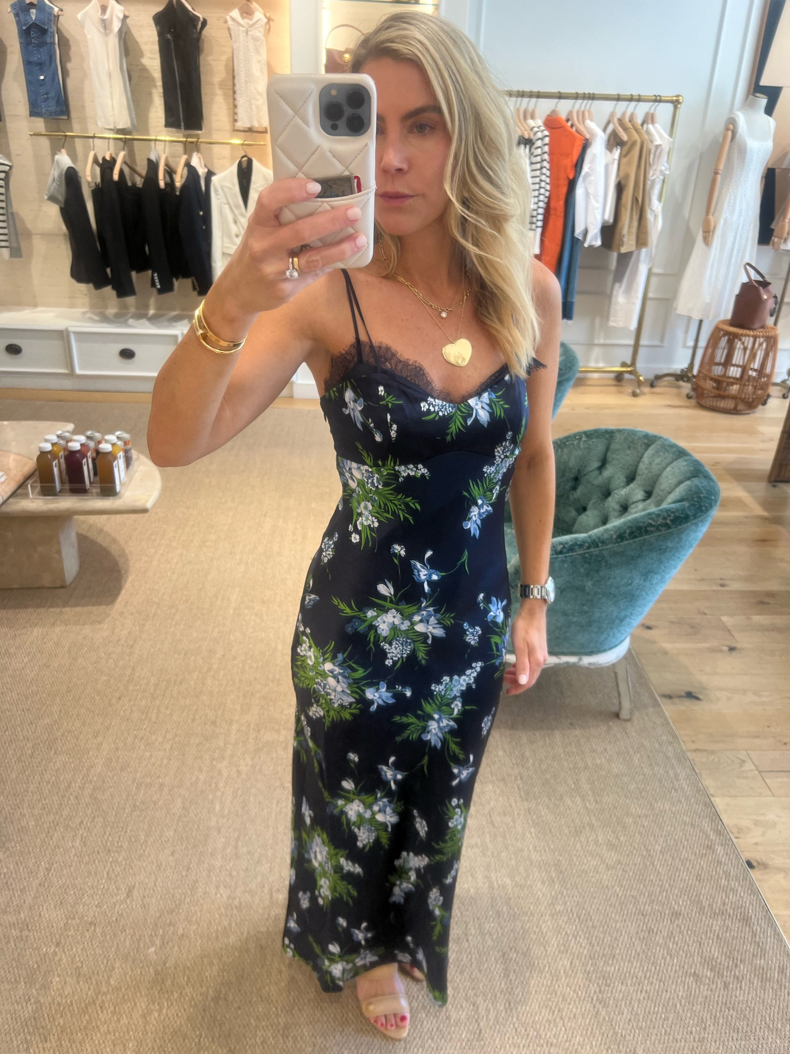 VB summer shop 

#LTKSeasonal #LTKover40 #LTKstyletip