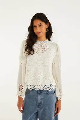 Off-White Richelieu Long Sleeve Blouse | FarmRio (US)