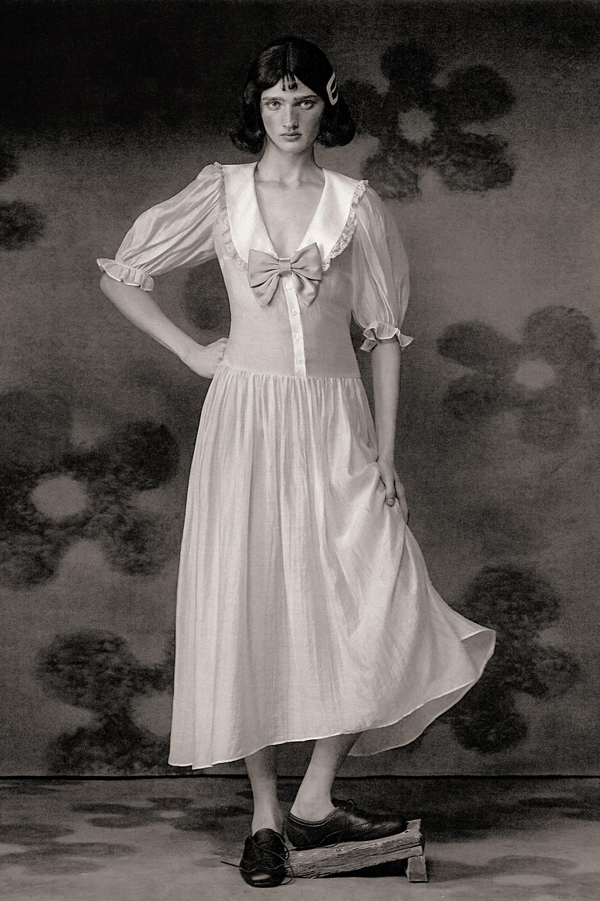 FLOWY LACE MIDI DRESS | Zara US