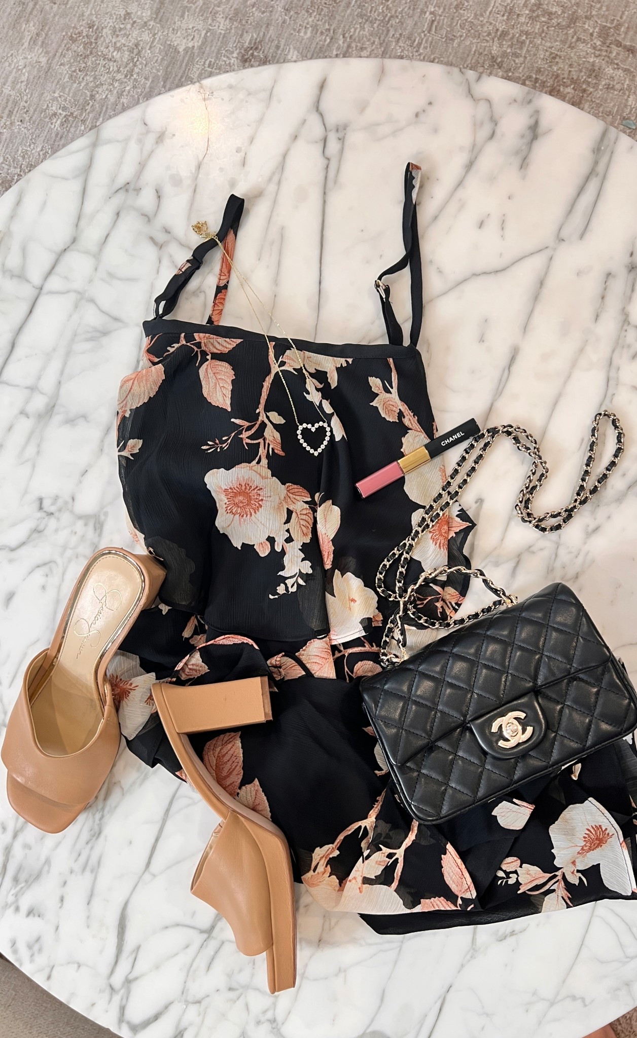 The prettiest wedding guest dress


#LTKWedding #LTKPlusSize #LTKFindsUnder50