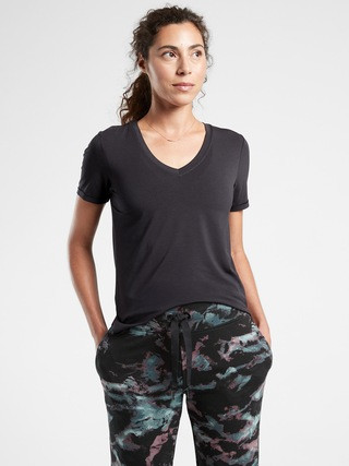 Essential V&#45Neck Tee | Athleta