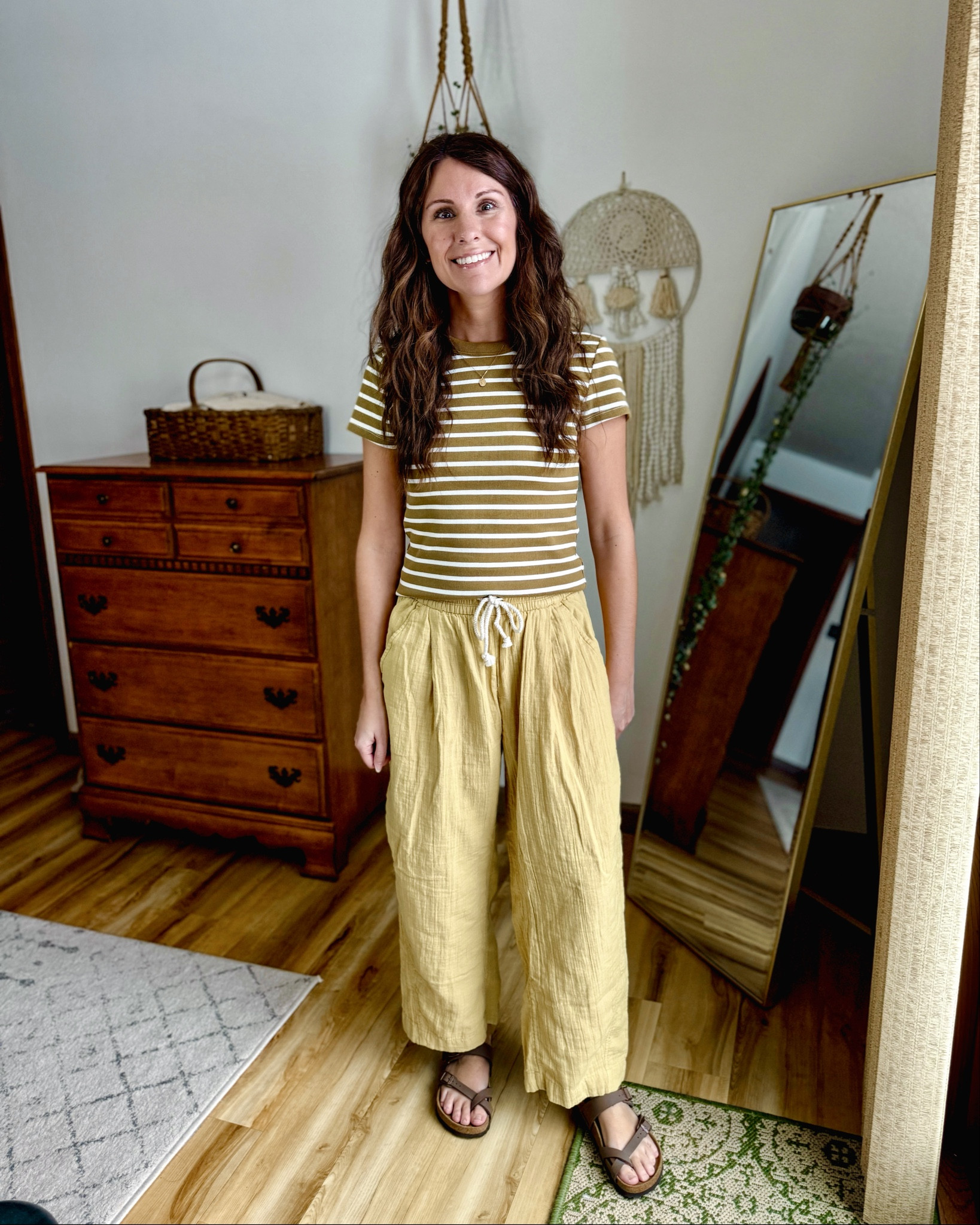 ‼️ 50% OLD NAVY SALE ‼️ 

Linking my latest try on and all the other cute things I own from them/am looking at 

Striped tee—small petite 
Yellow crinkle gauze pants—xs petite (waiting for red to come—just ordered those too!) 
Green floral top—xs petite 
Denim shorts—00 (too blue)
Orange linen blend button up-small petite
Orange shorts-xxs (I bought last year in the green color and they run bigger so i sized down!) 
Red gauze dress—xs petite

(Also ordered this green maxi dress in xs petite!) 



#LTKgrwm #LTKPetite #LTKSaleAlert