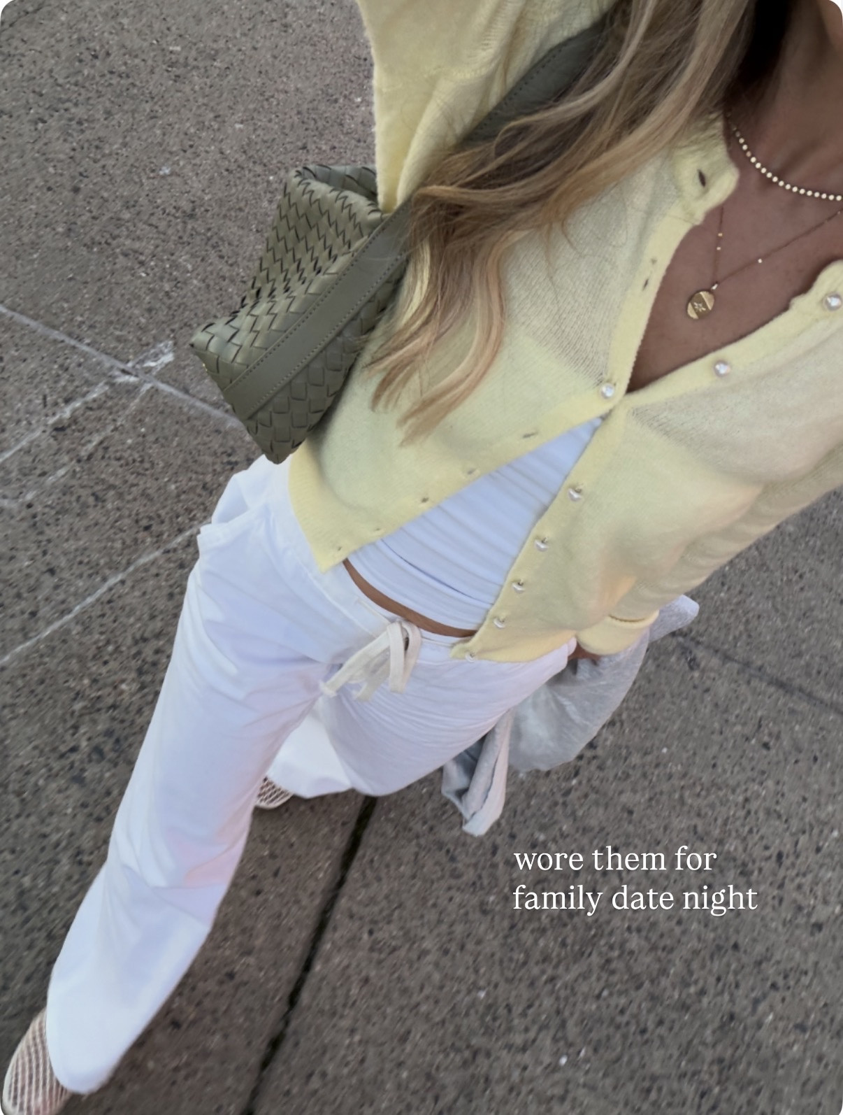 casual date night ootd — I LOVE these white wide leg pants! So cute and comfortable. Size xxs and they come in a few washes! 

#LTKdayinmylife #LTKootd #LTKSeasonal