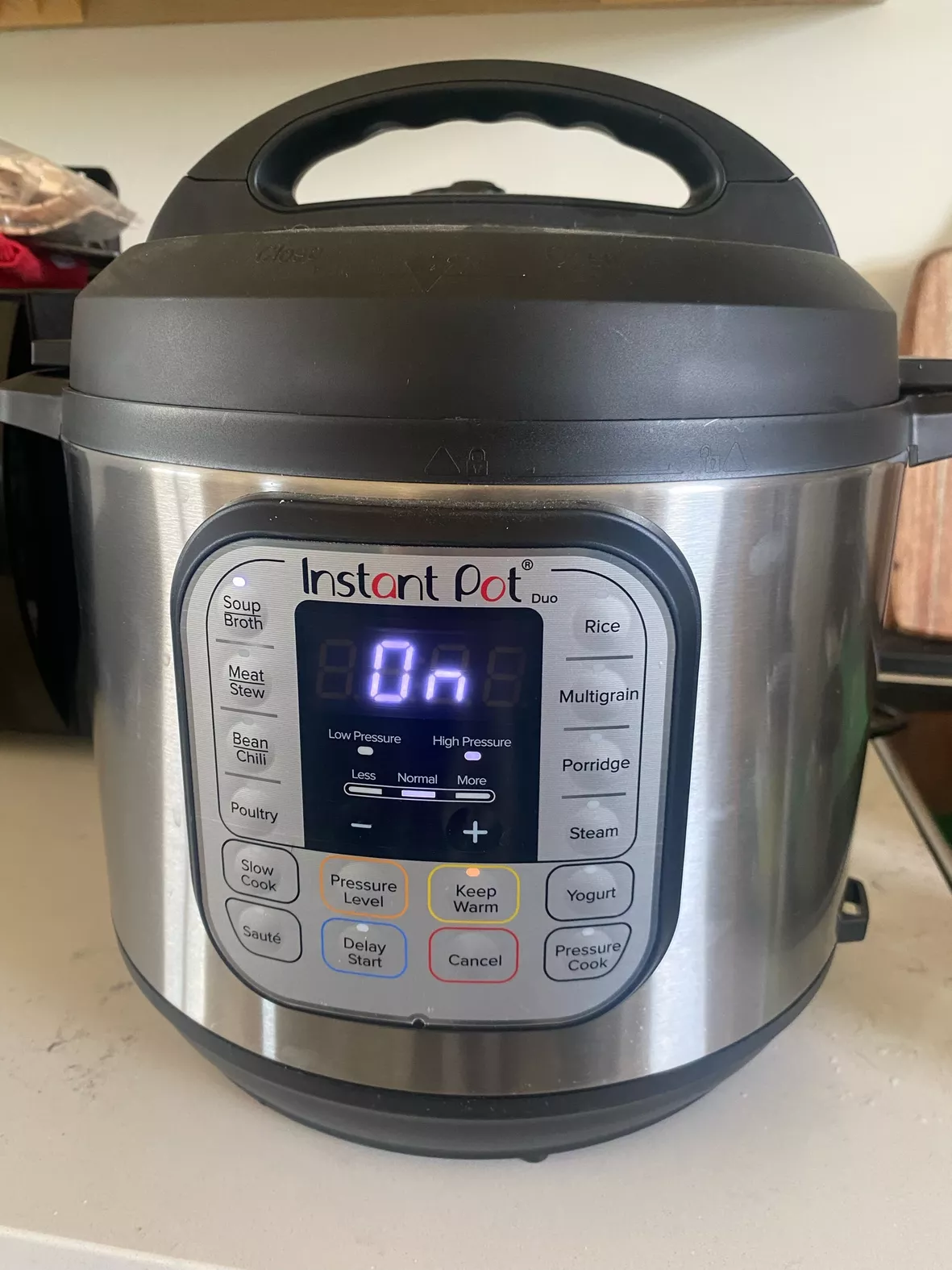 Instant Pot Duo 7-in-1 Electric Cooker
