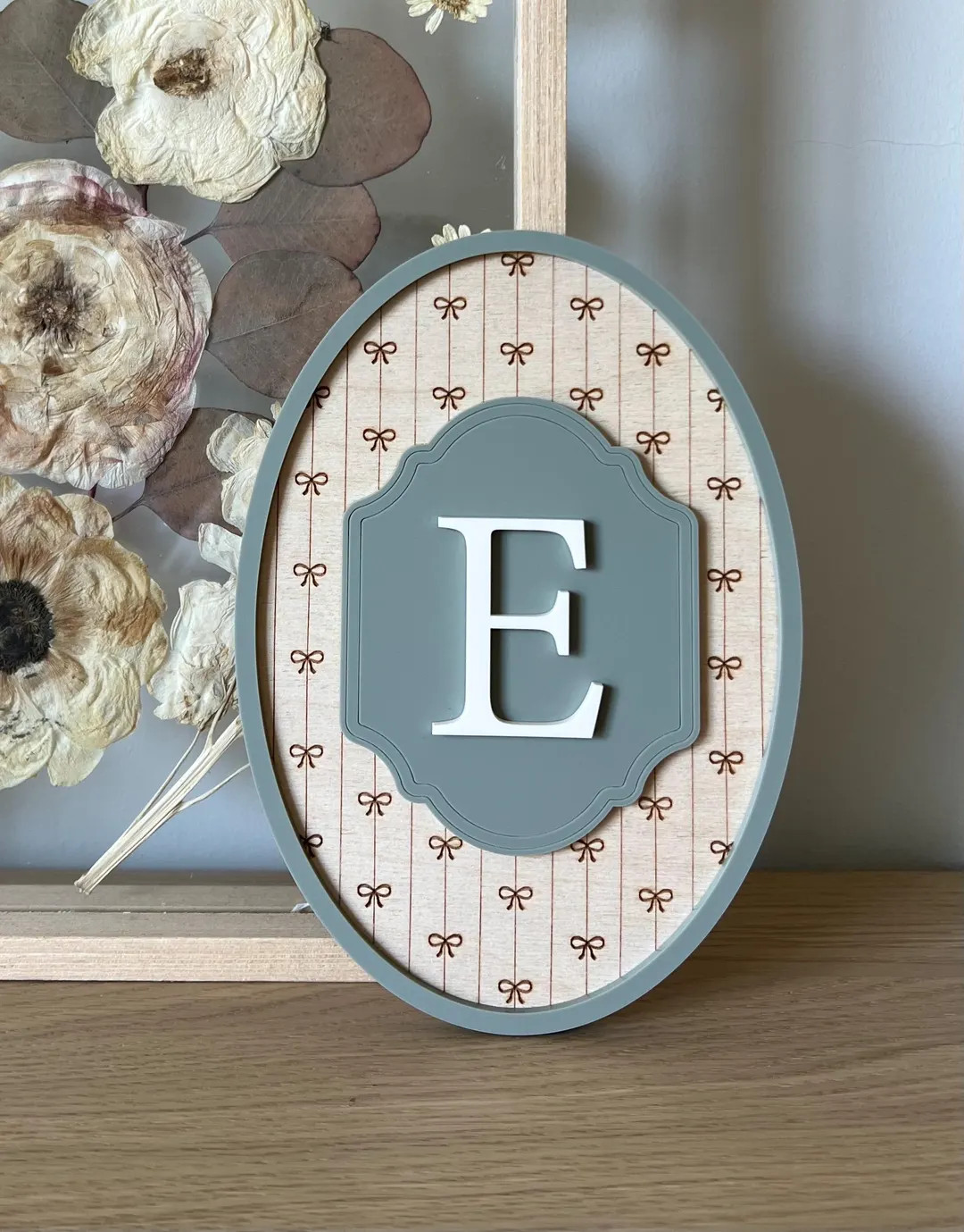 Vintage inspired monogram initial sign, nursery decor, shelf sitter, girls room decor, floral, bo... | Etsy (US)