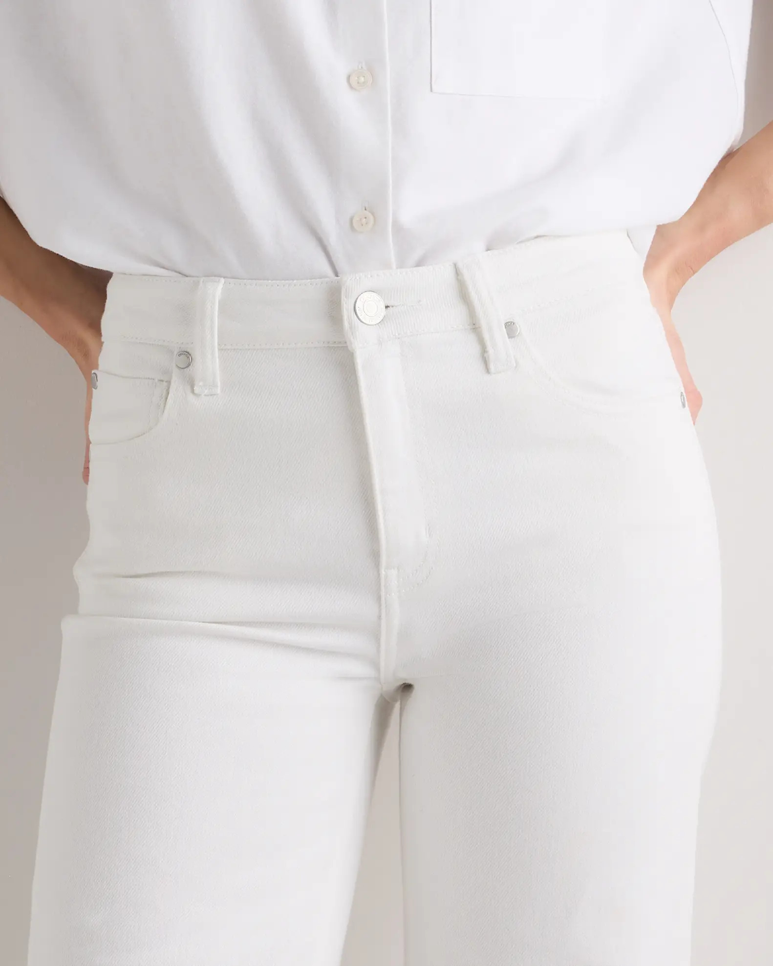 Bella Stretch Relaxed Straight Jeans in Ghost White | Quince