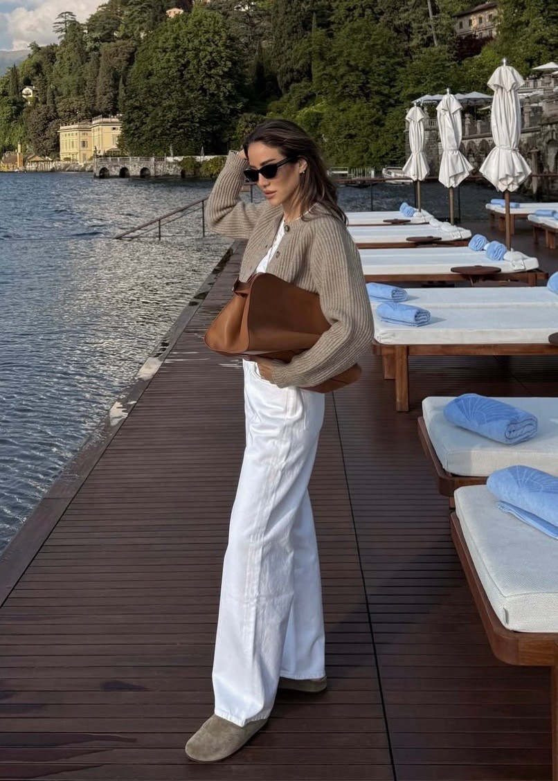 Weekend escapes by the lake… one of my favorite spring rituals.✨

#LTKStyleTip #LTKSeasonal