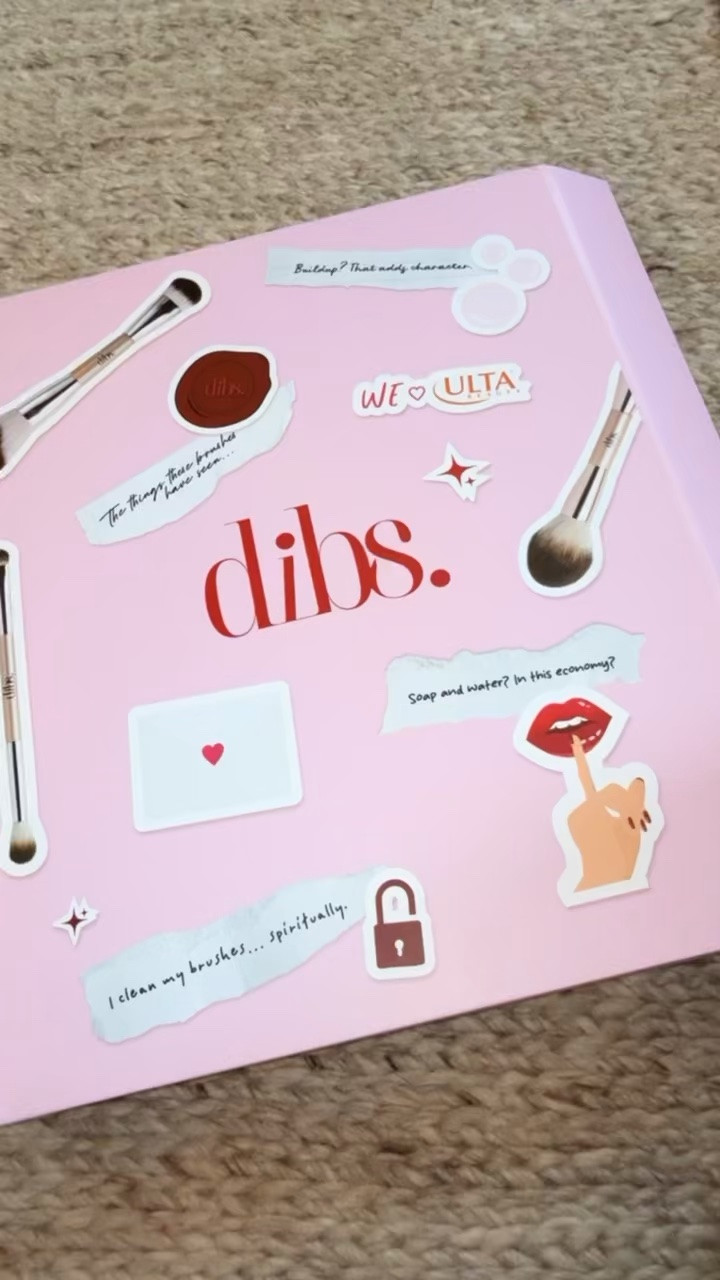Dibs new Dry Brush Cleaner is here!! 
*use code mixandmatch for 10% at Dibs

#LTKBeauty #LTKSeasonal #LTKmomlife