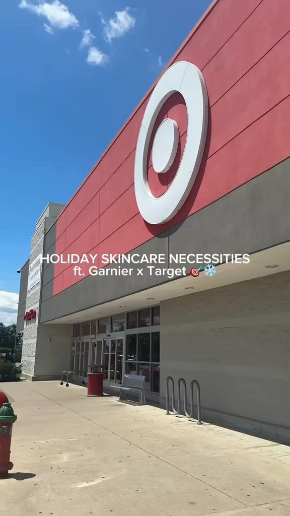 #ad holiday season NECESSITY: Garnier
Erase it All Makeup Cleansing Balm 🫧🪄☁️
when i tell yall my makeup MELTED off... obsessed. 🔗 in my LTK! @garnierusa @target #lorealpartner #skincareroutine