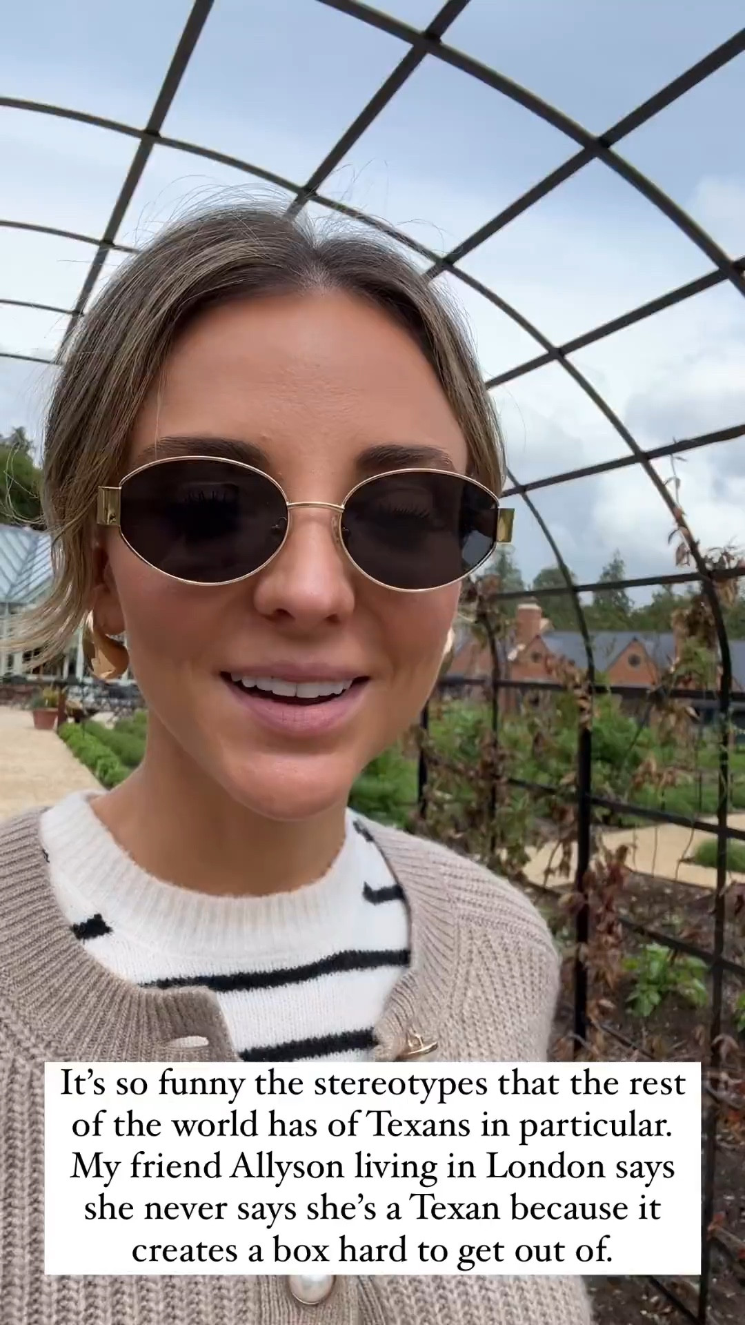 Europe outfit 
Top — Abercrombie, size small
Jeans — Abercrombie, size 25 

#LTKsummer #LTKeurope #LTKspring