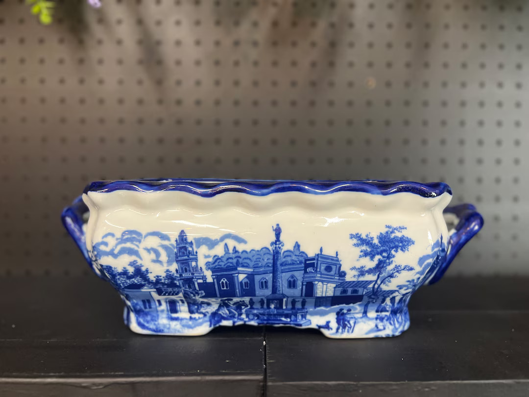 Blue and White Scalloped Large Footbath Planter - Etsy | Etsy (US)