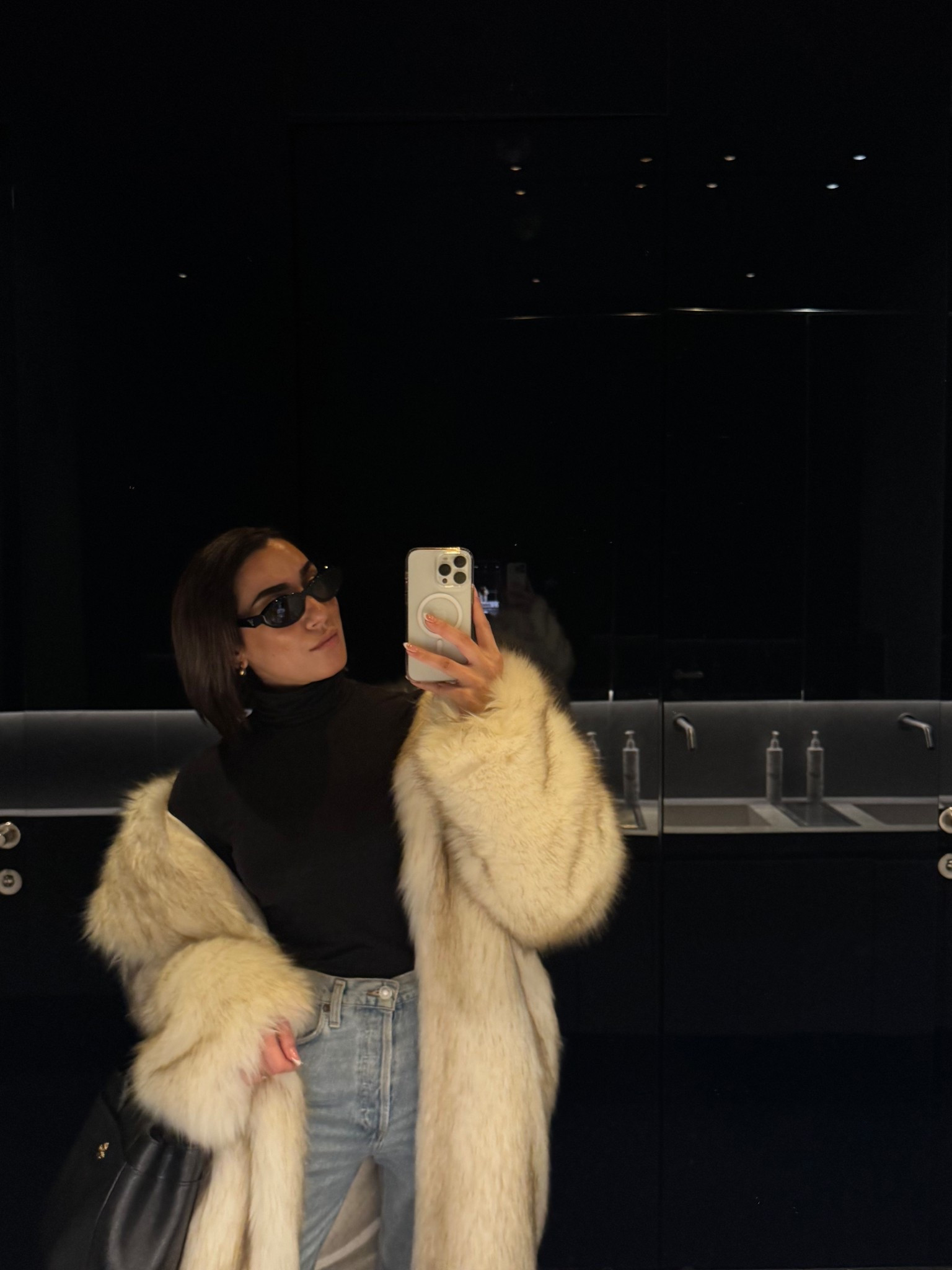 Travel outfit 

#travel #airprort #airportstyle #fur #fauxfur #blacktop #jeans #springjeans #prada #pradasunglasses #subglasses #rollnecktop 

#LTKluxury #LTKspring #LTKtravel