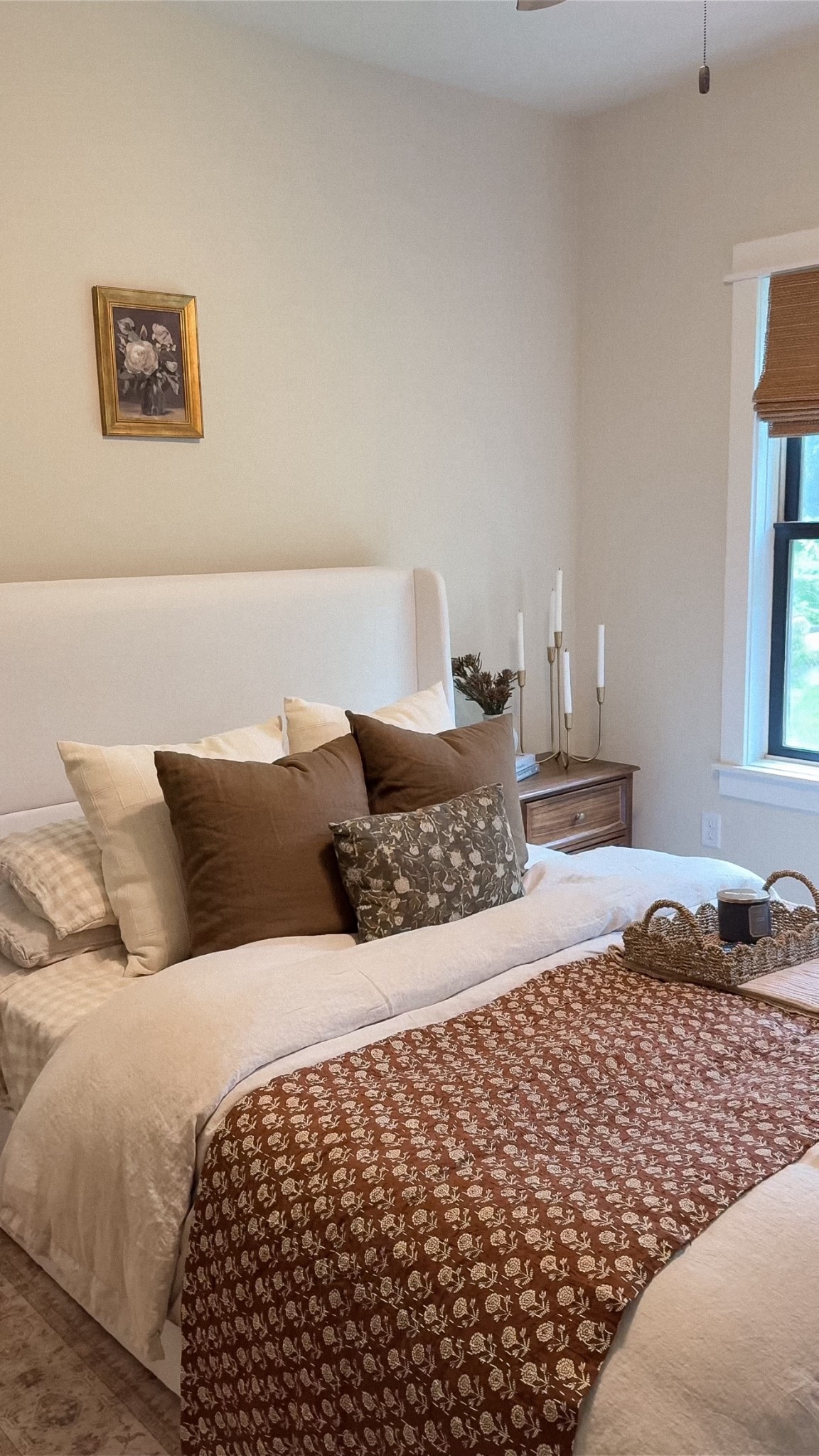 Guest bedroom decor 

#LTKHome #LTKSeasonal #LTKStyleTip