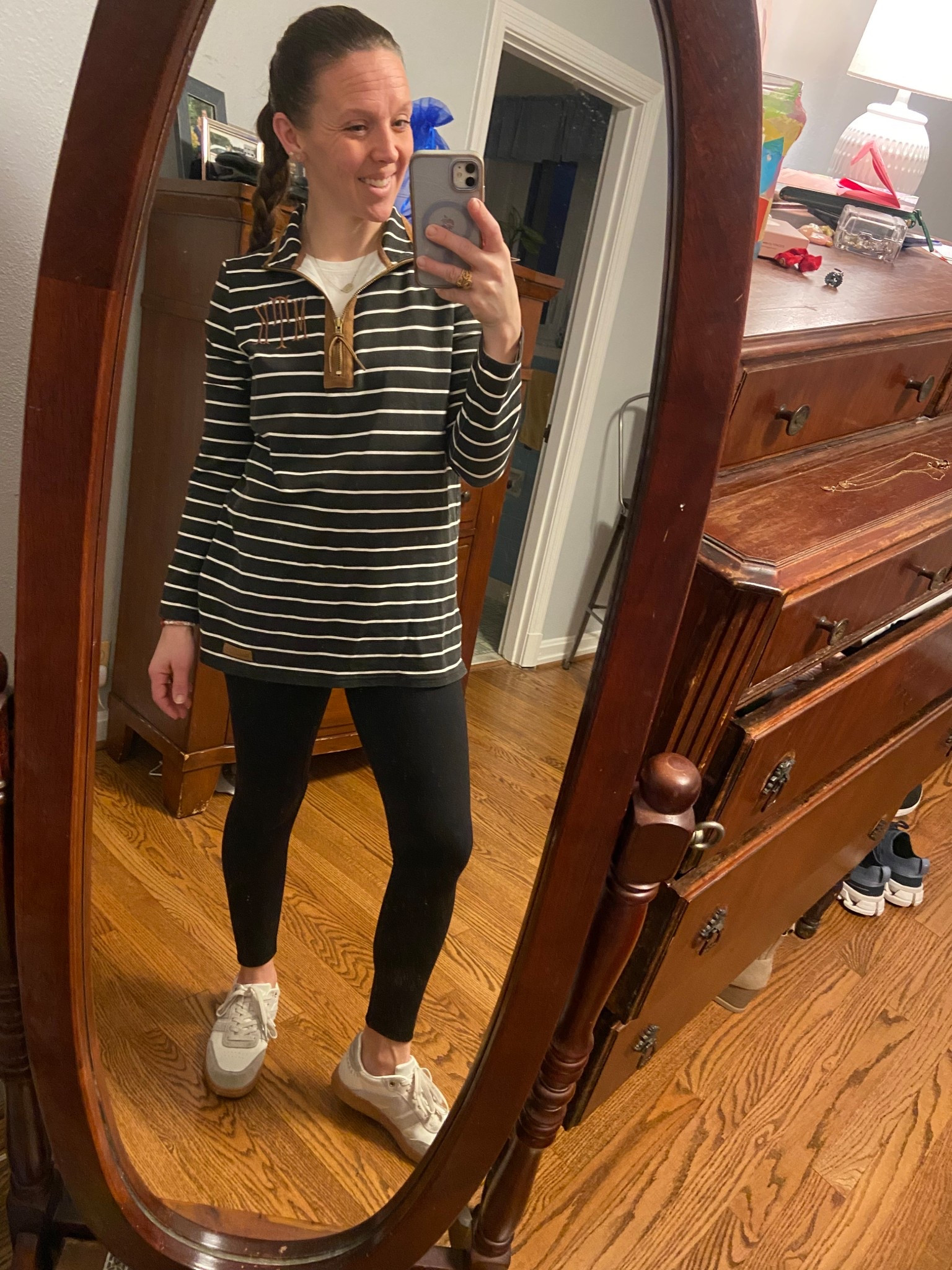 Wearing my “nice” leggings  to school today. These leggings are great quality and should definitely cost more! They don’t look like I’m heading to a workout, so I feel really comfortable wearing them to school, especially with my monogram quarter-zip.  



#amazon #leggings #under25 #budgetfriendly #athleisure #teacheroutfit #tennisshoes 

#LTKU #LTKootd #LTKOver40