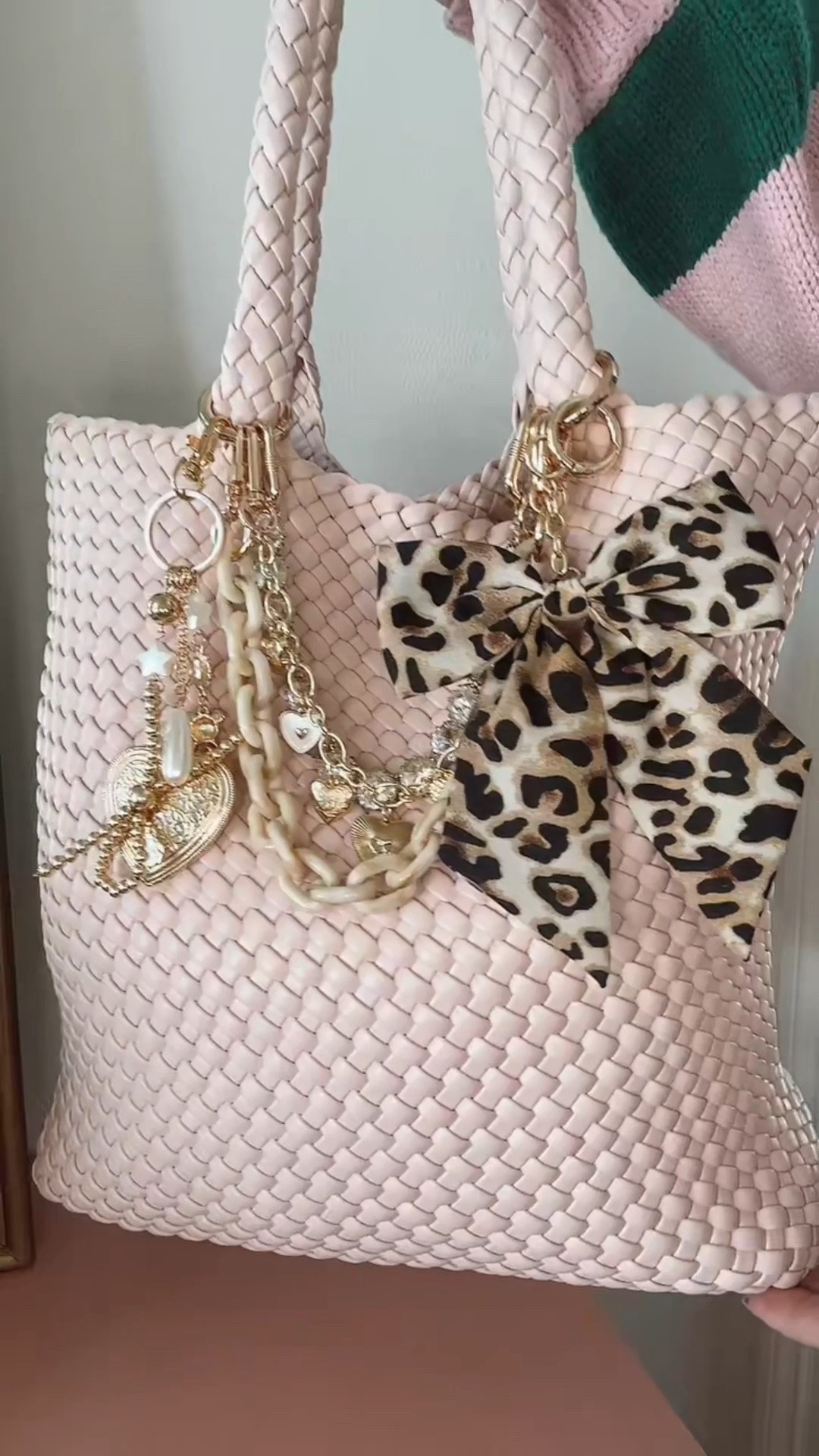 Adding some bling to my new purse! I'II link what | can!
#girly #girlythings #maximalism

#LTKFindsUnder50 #LTKootd #LTKFindsUnder100